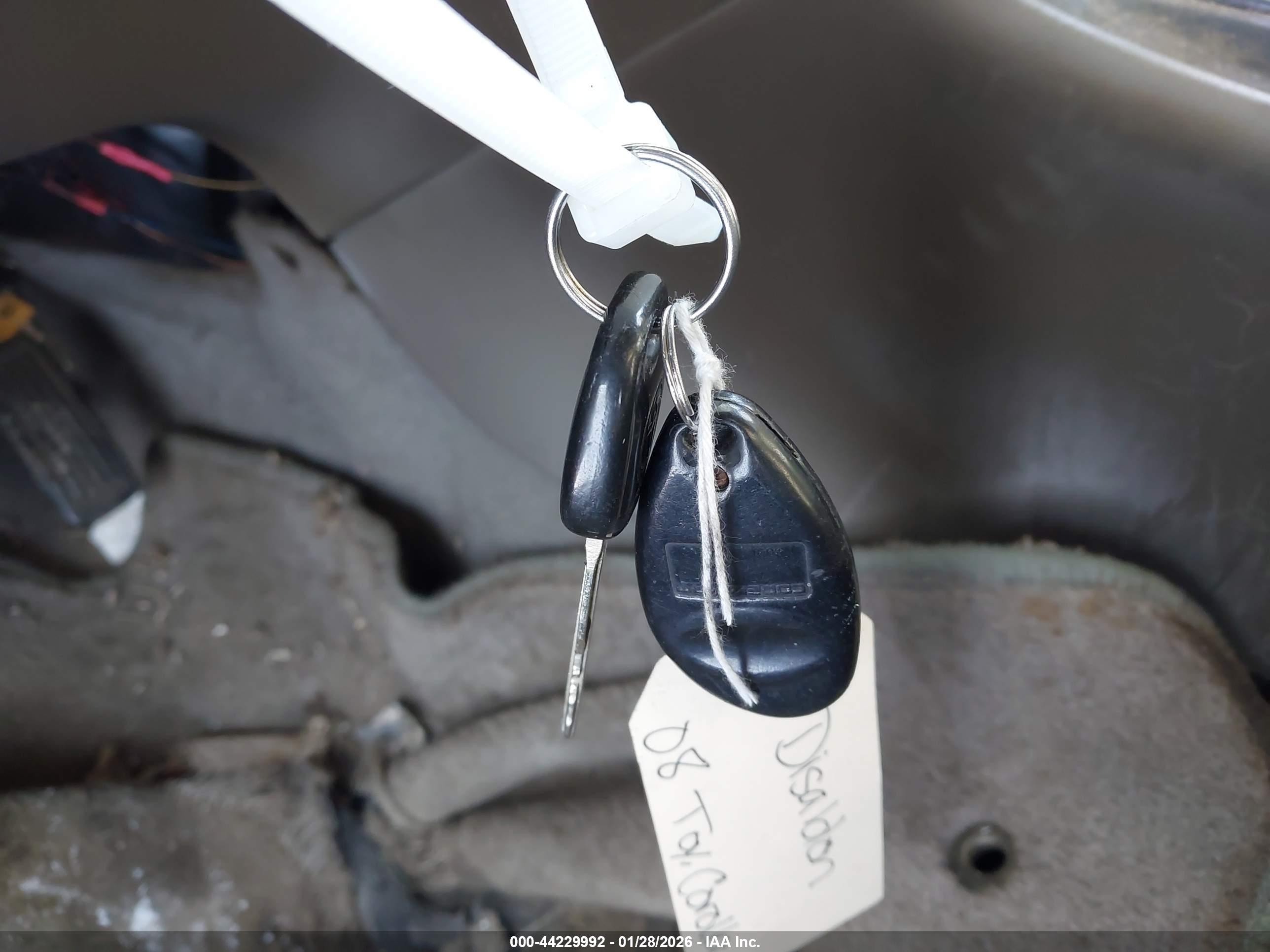 TOYOTA COROLLA image 11
