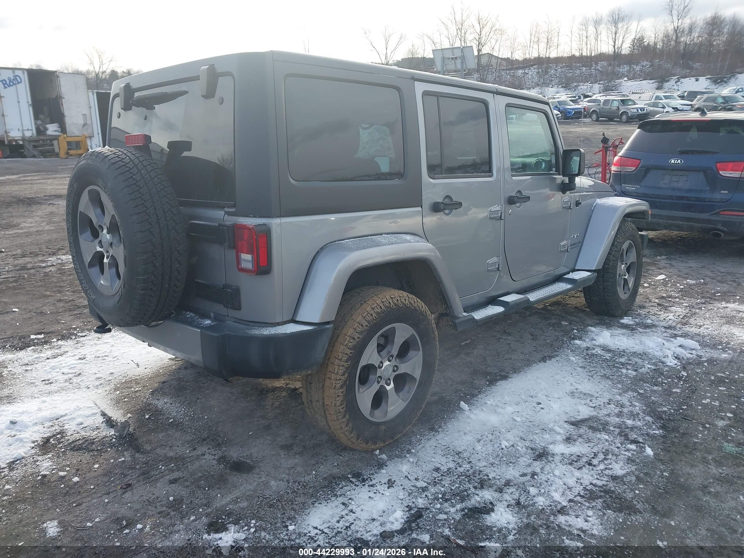 JEEP WRANGLER image 4