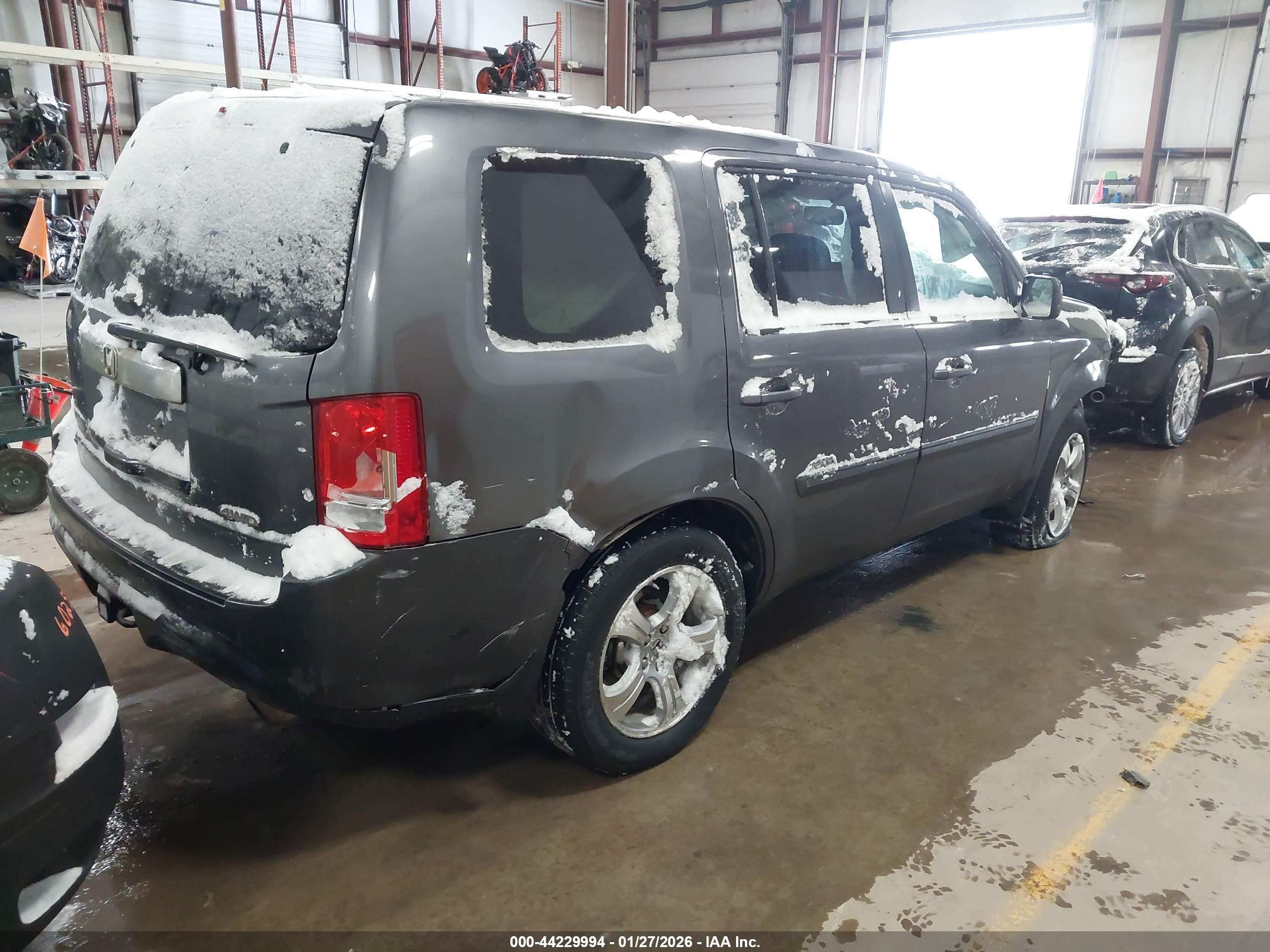 HONDA PILOT image 4