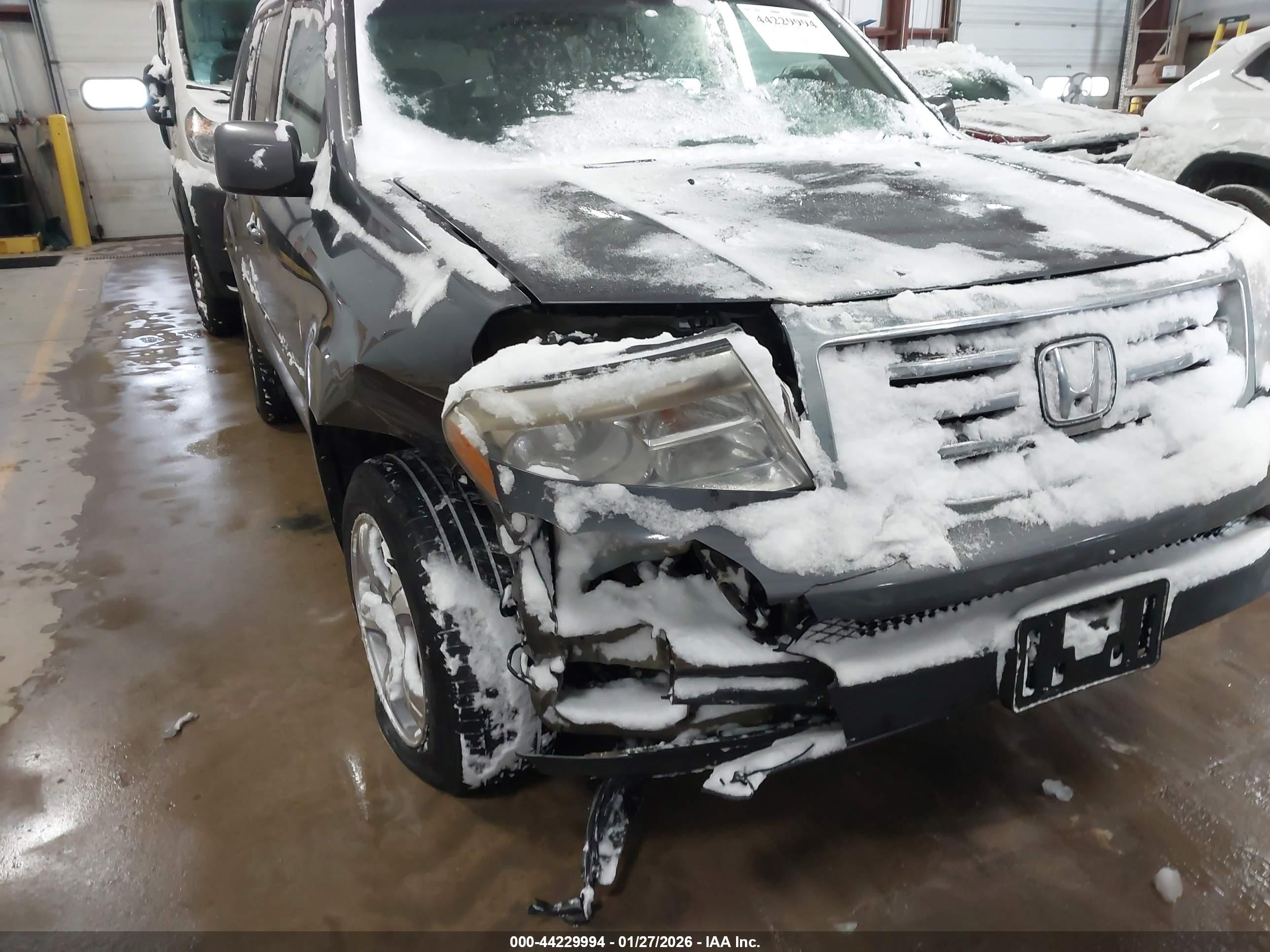 HONDA PILOT image 6