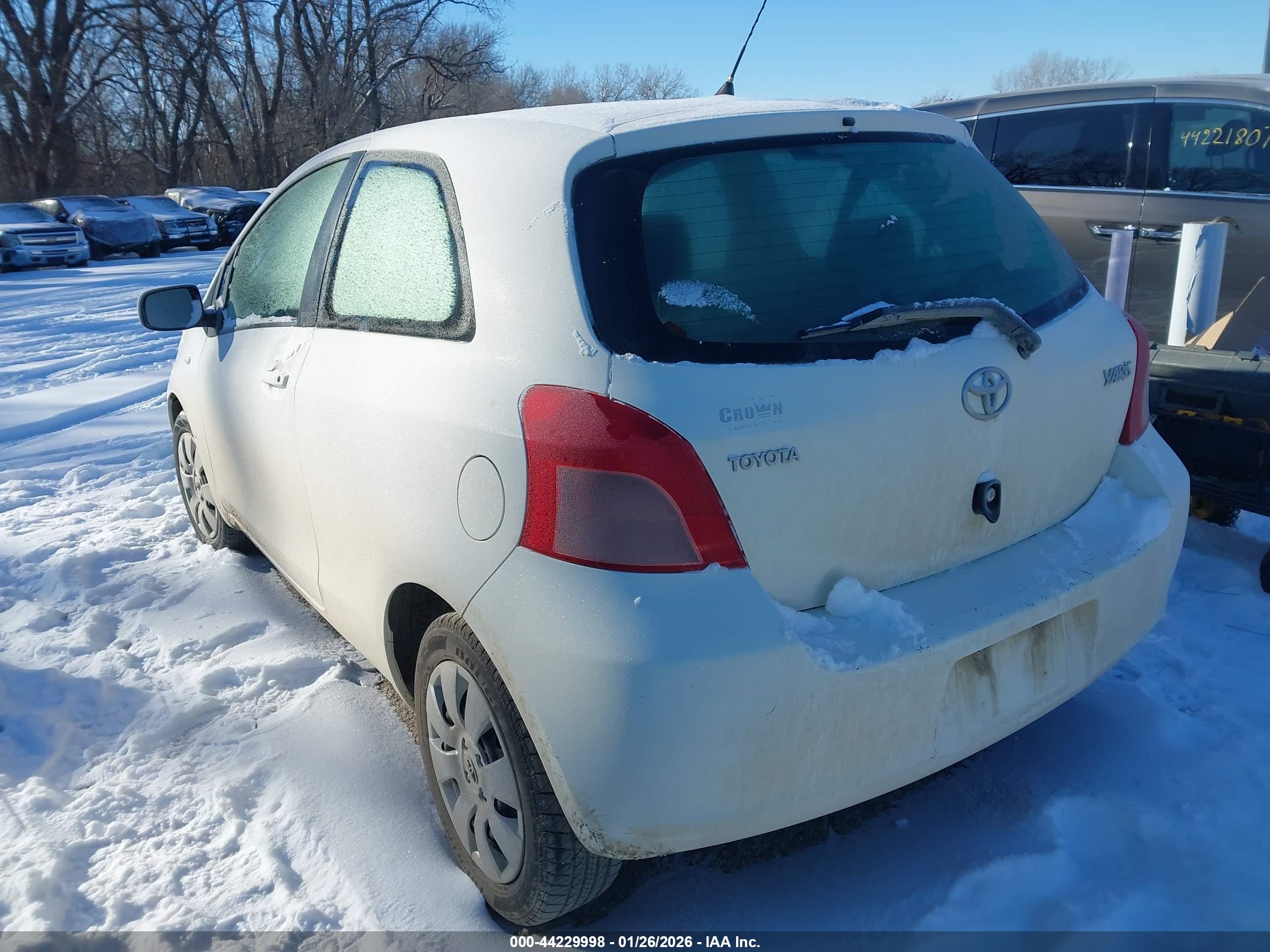TOYOTA YARIS image 3