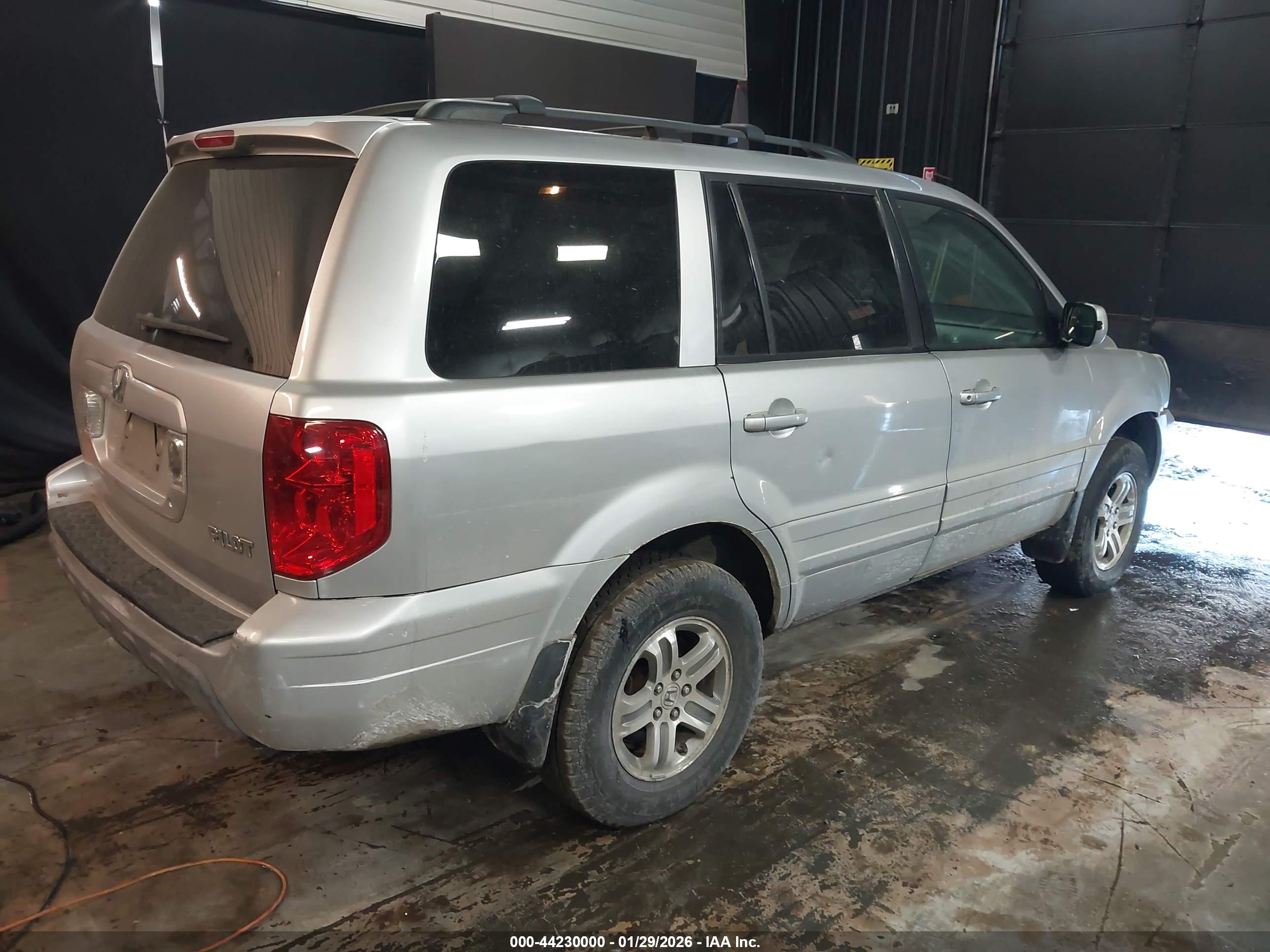 HONDA PILOT image 4