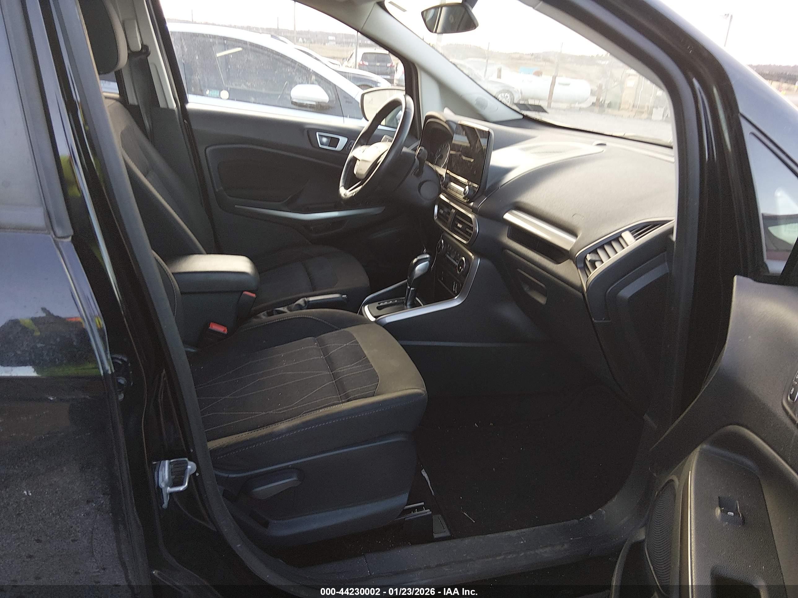 FORD ECOSPORT image 5