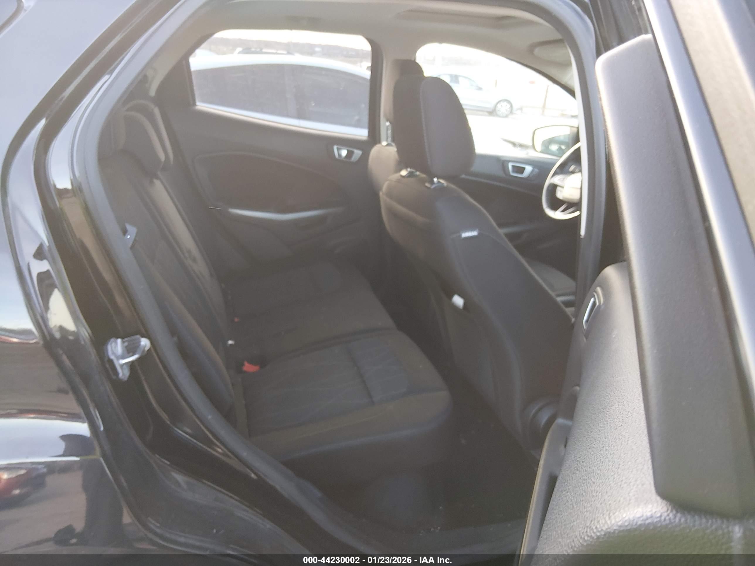 FORD ECOSPORT image 8