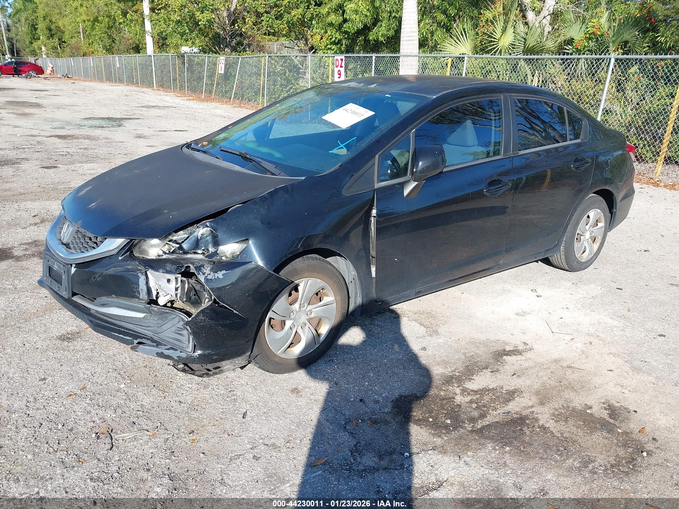 HONDA CIVIC image 2