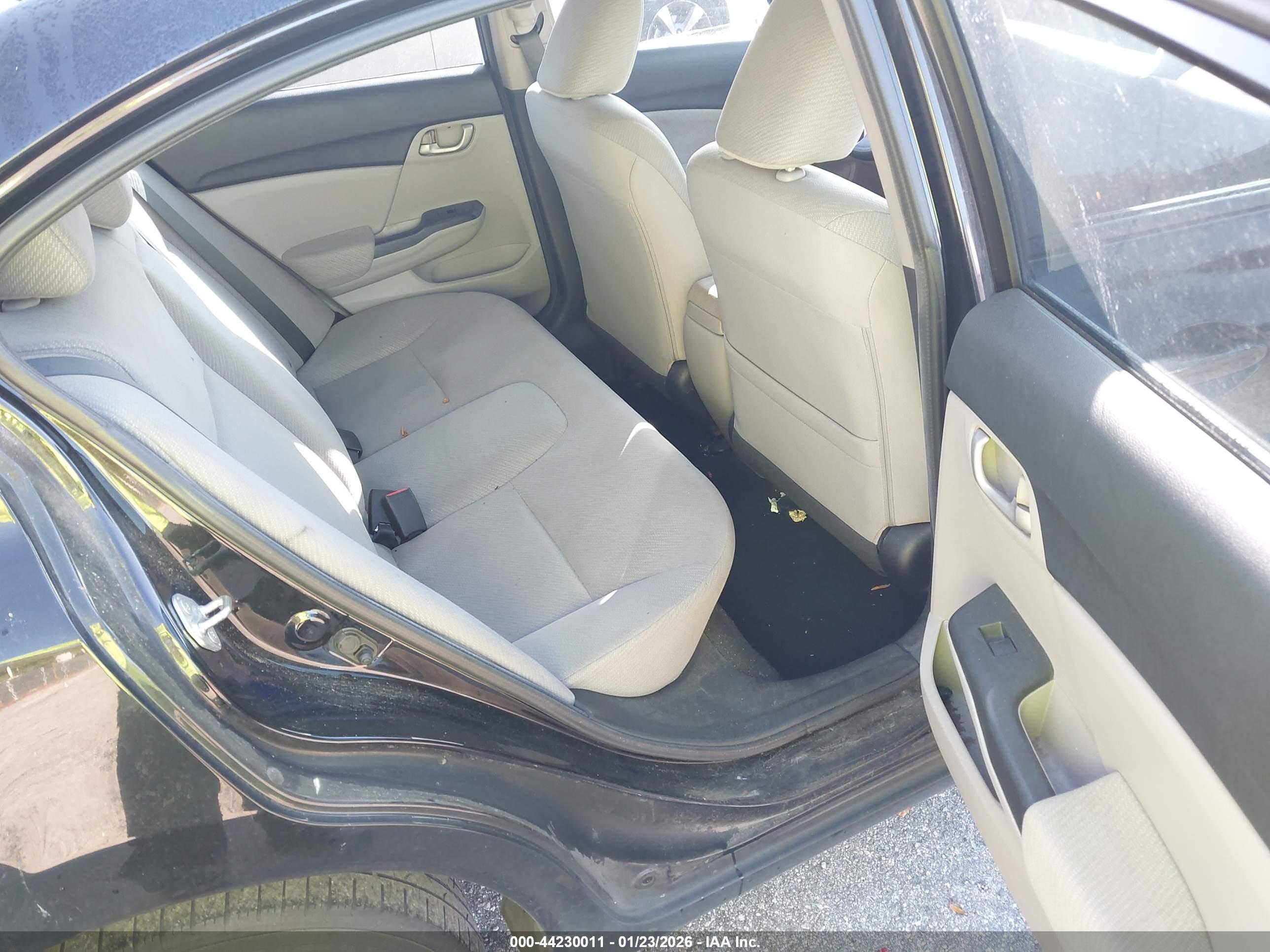 HONDA CIVIC image 8