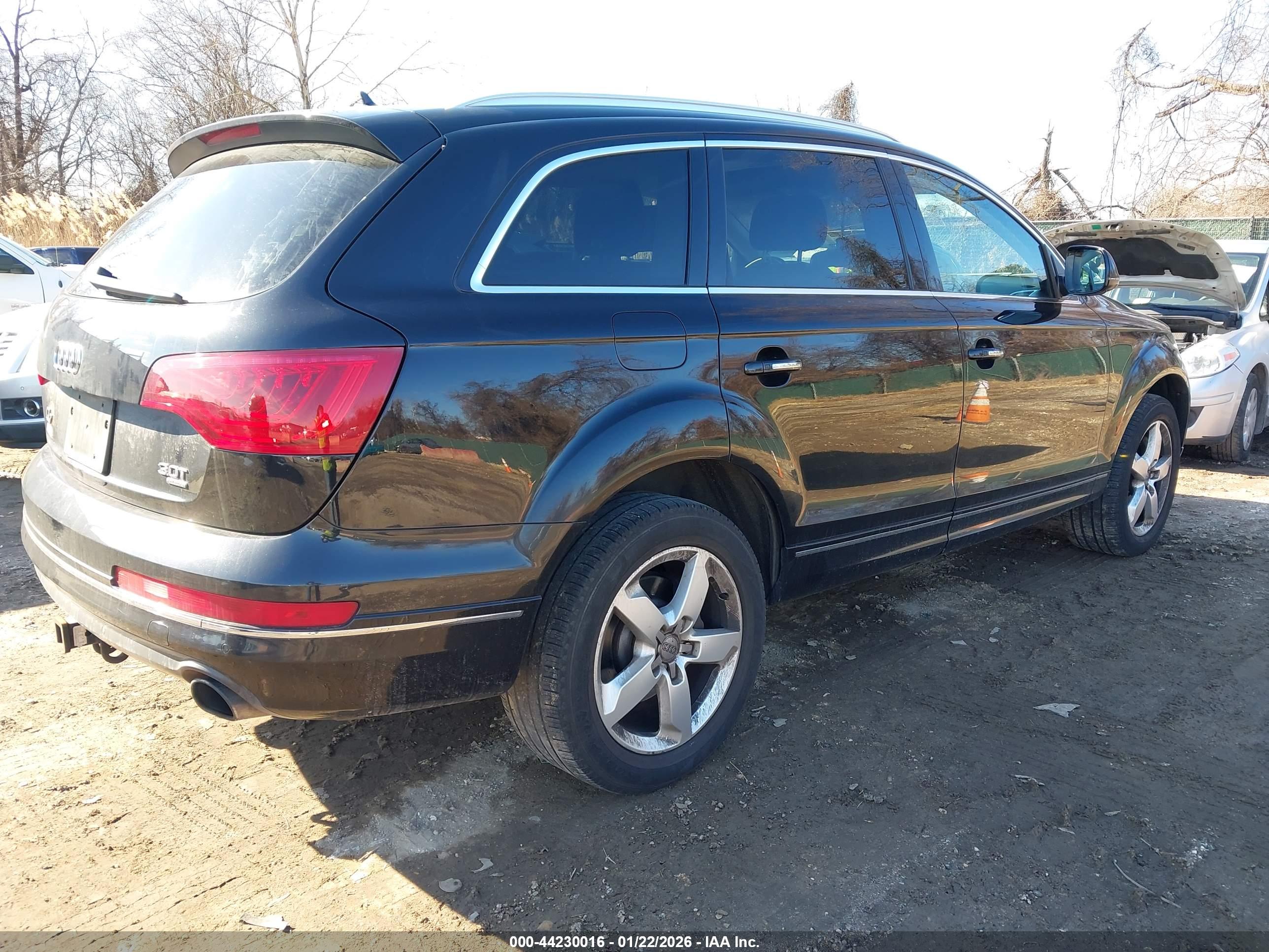 AUDI Q7 image 4