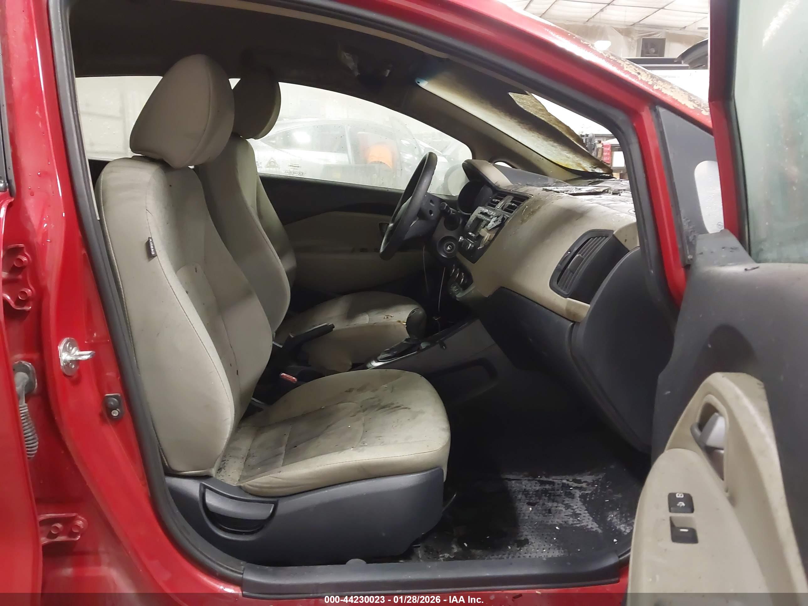 KIA RIO image 5