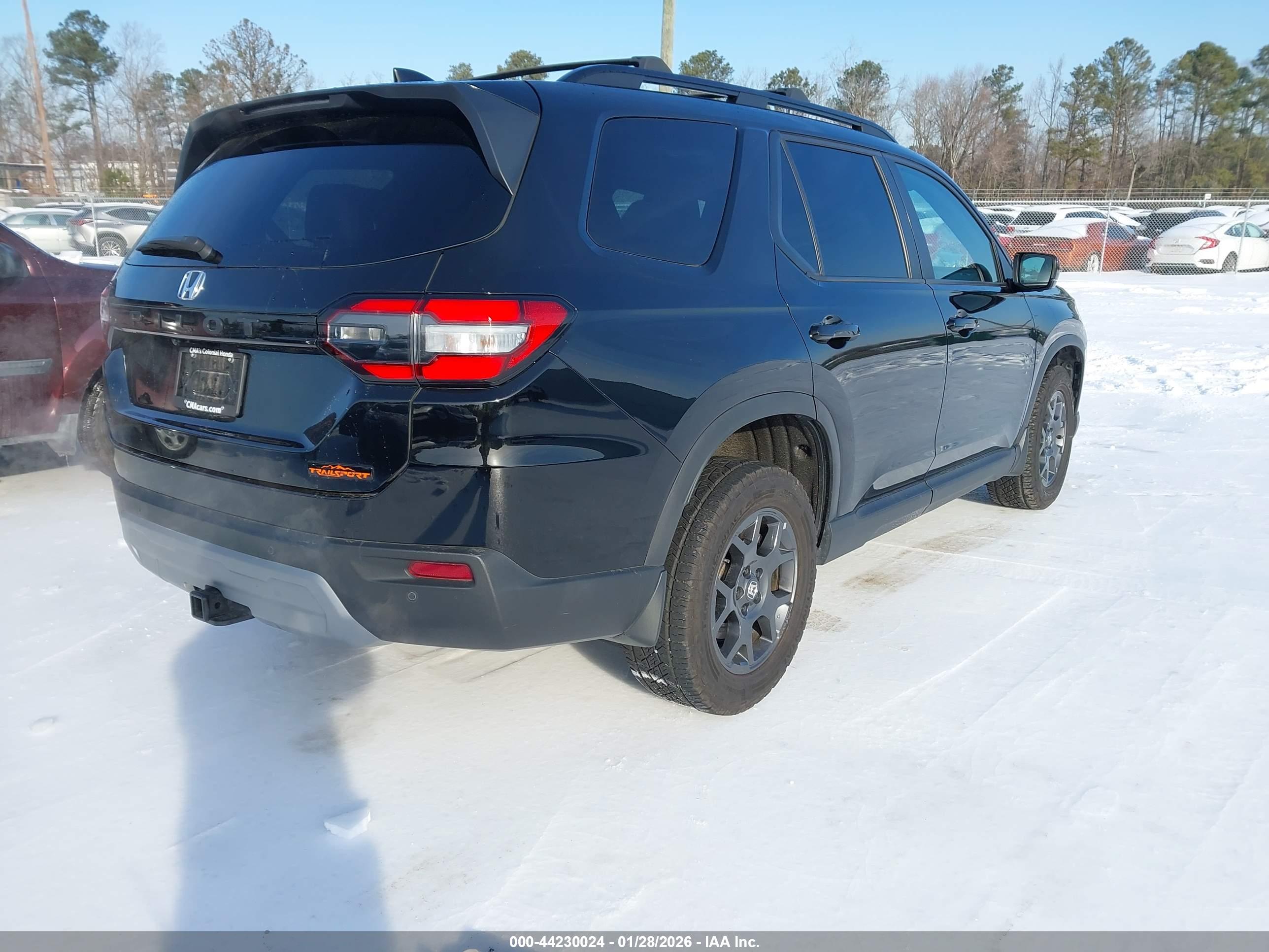 HONDA PILOT image 4