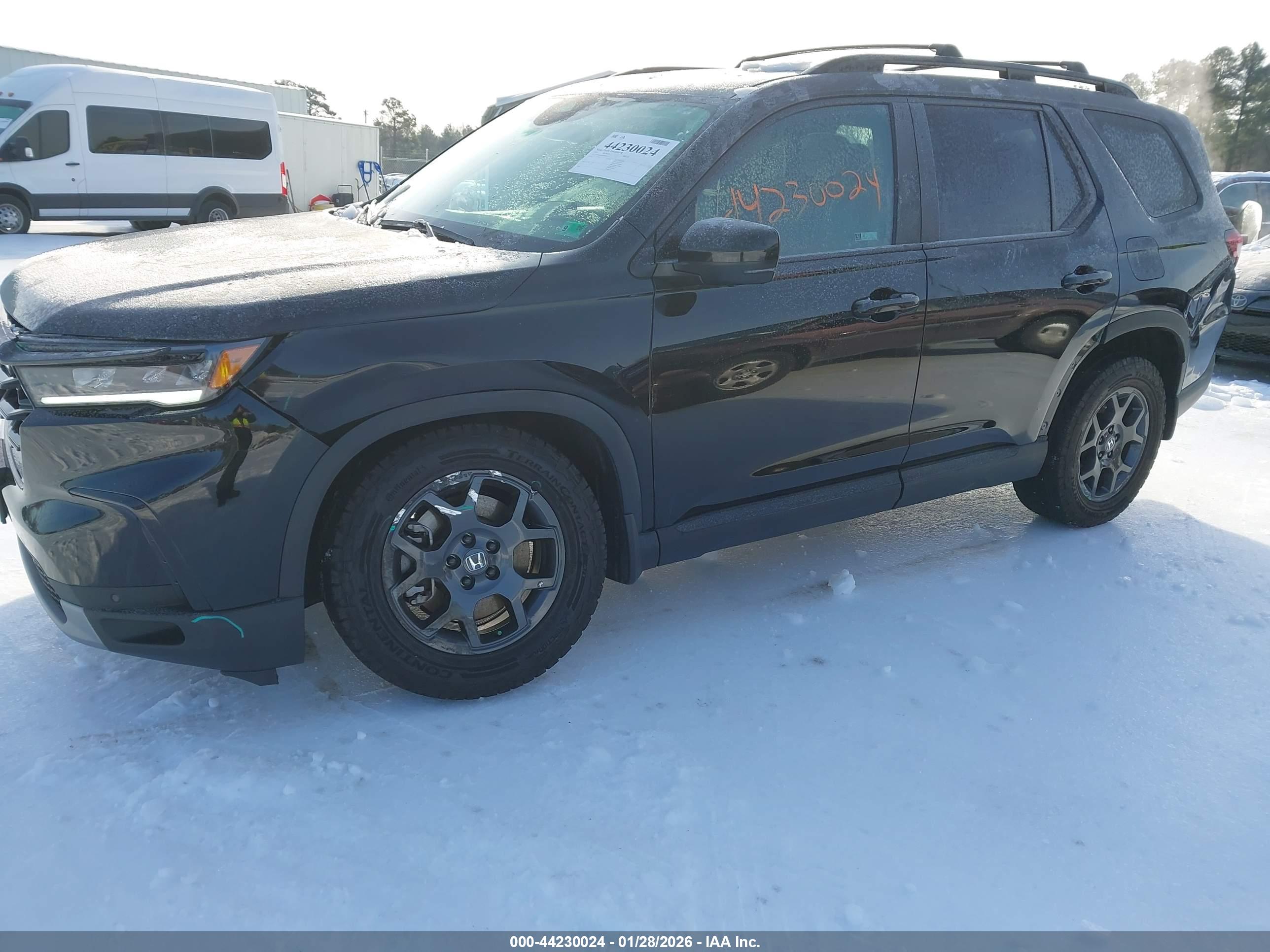 HONDA PILOT image 6