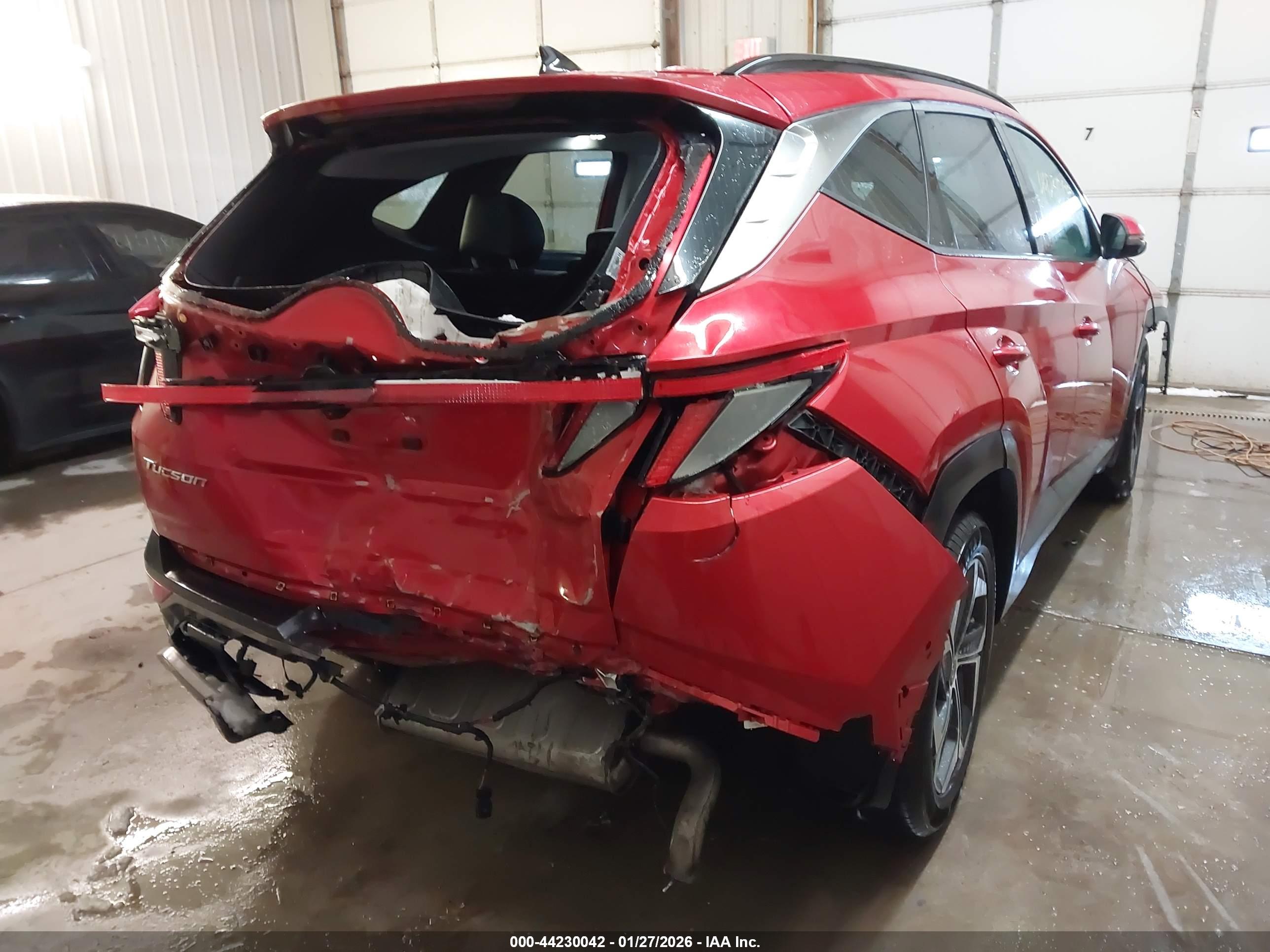 HYUNDAI TUCSON image 6