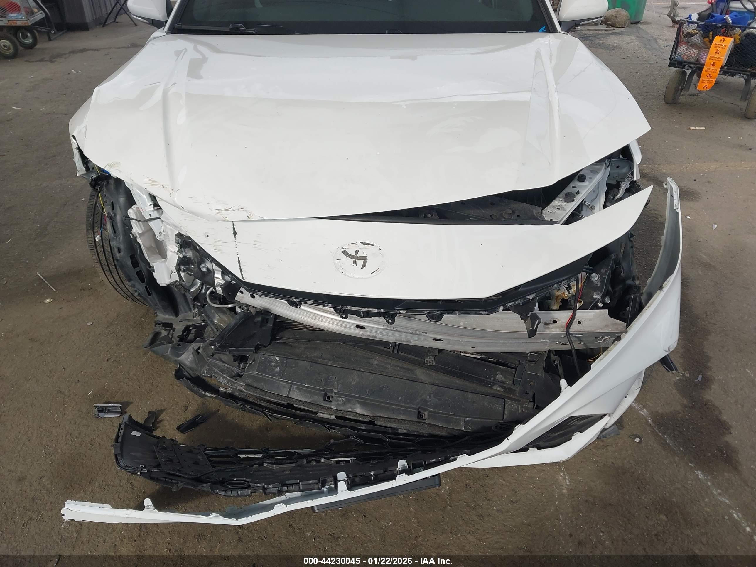 TOYOTA CAMRY image 6