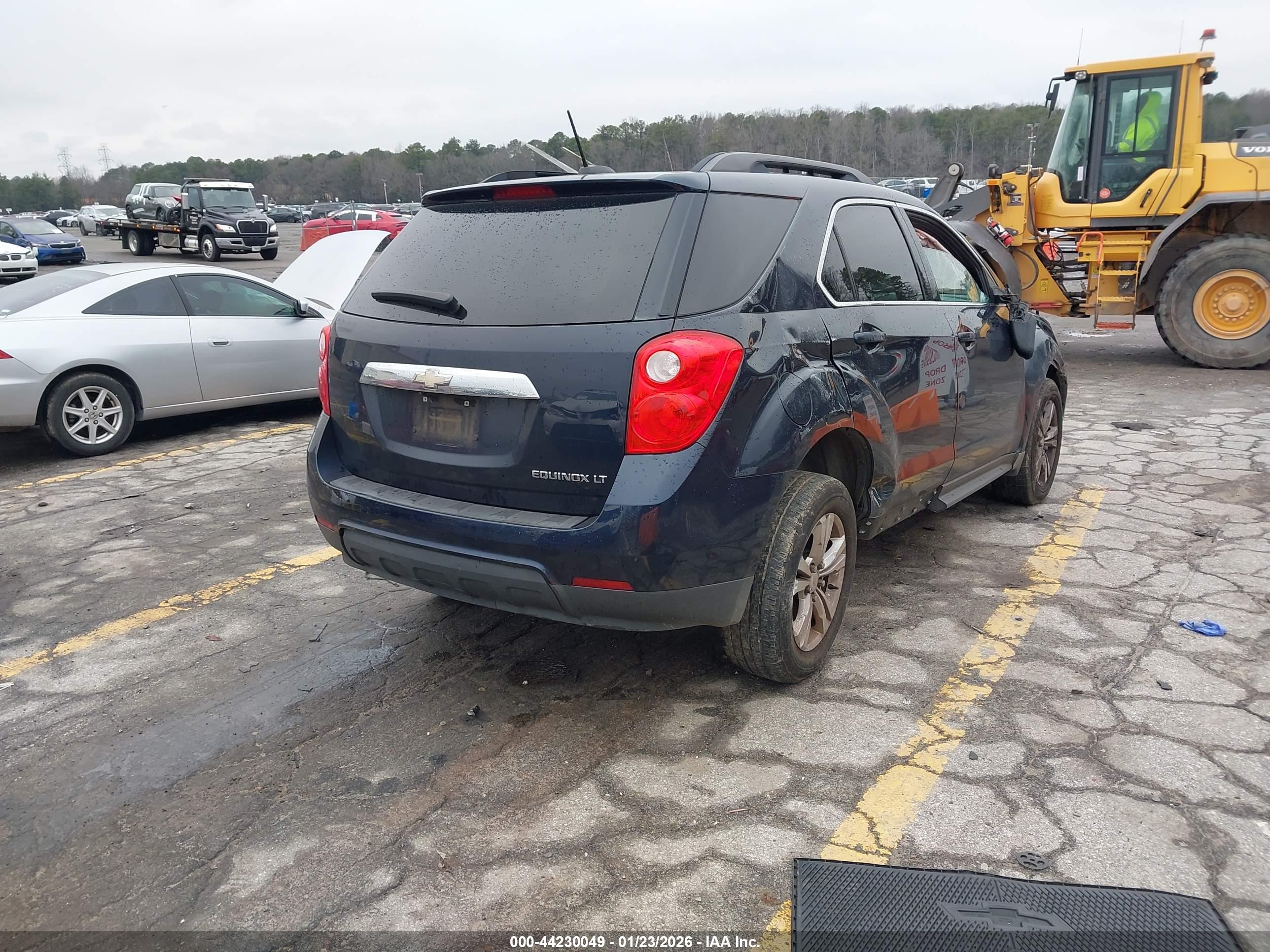 CHEVROLET EQUINOX image 4