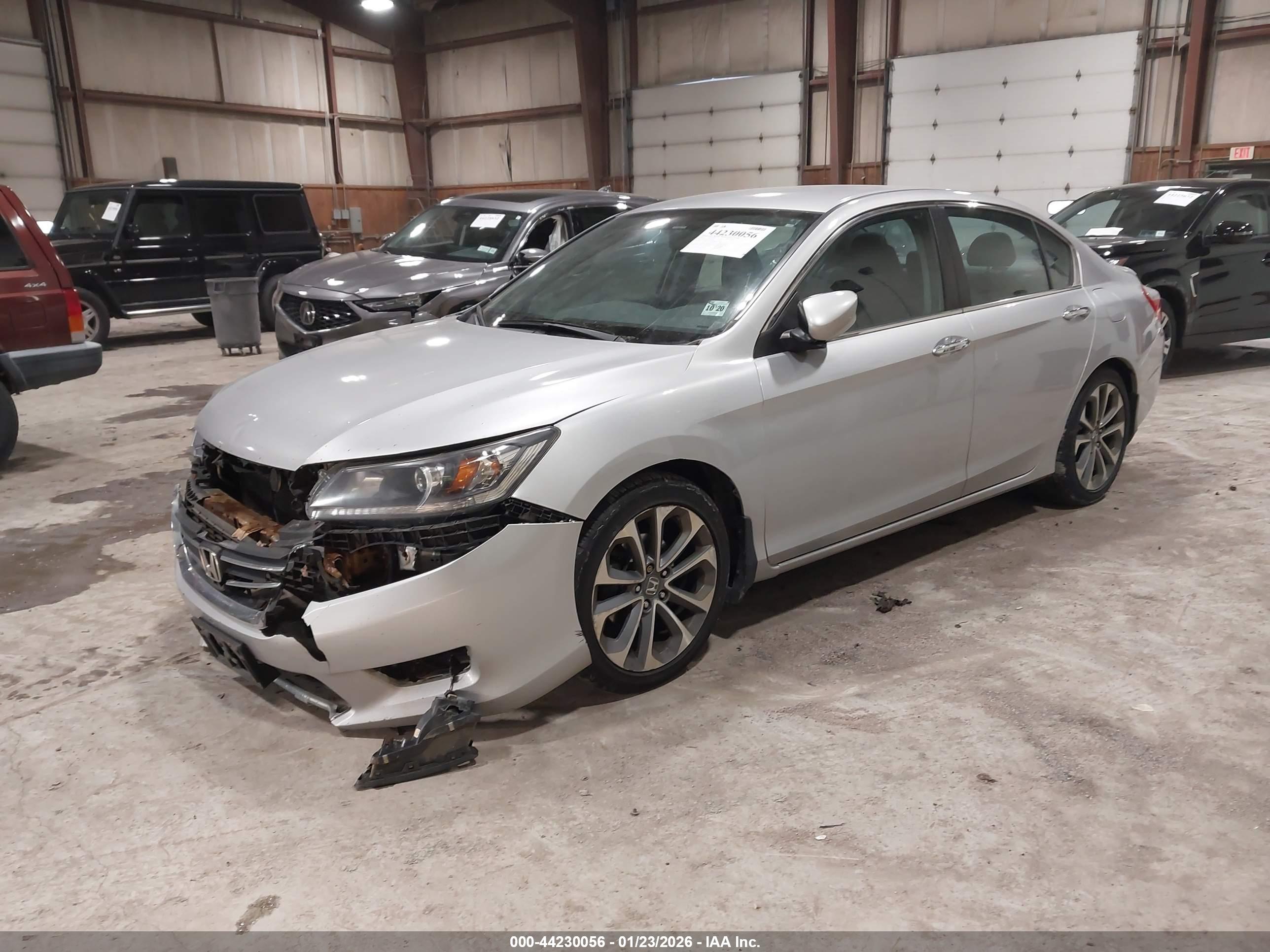 HONDA ACCORD image 2