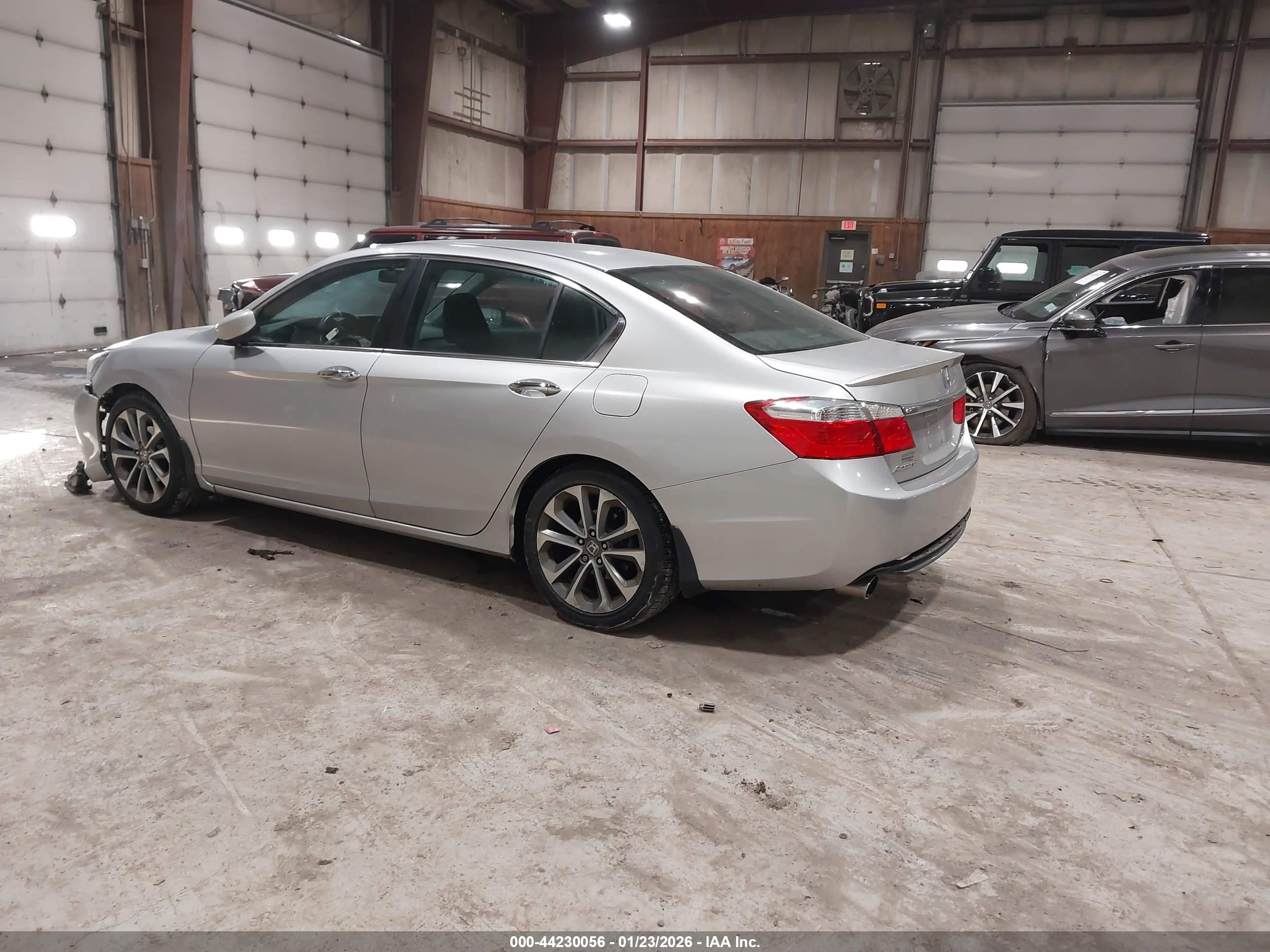 HONDA ACCORD image 3