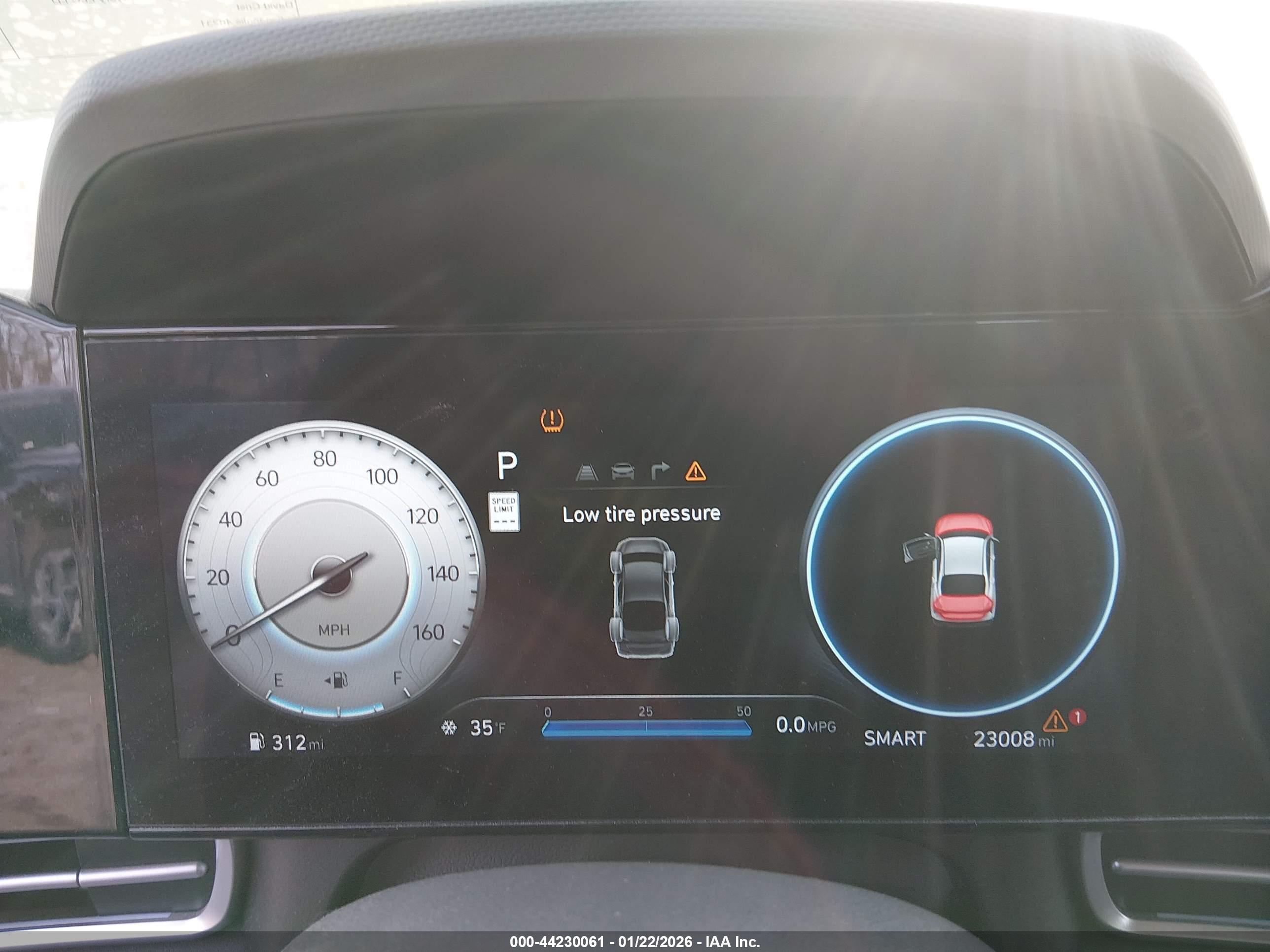 HYUNDAI ELANTRA image 7