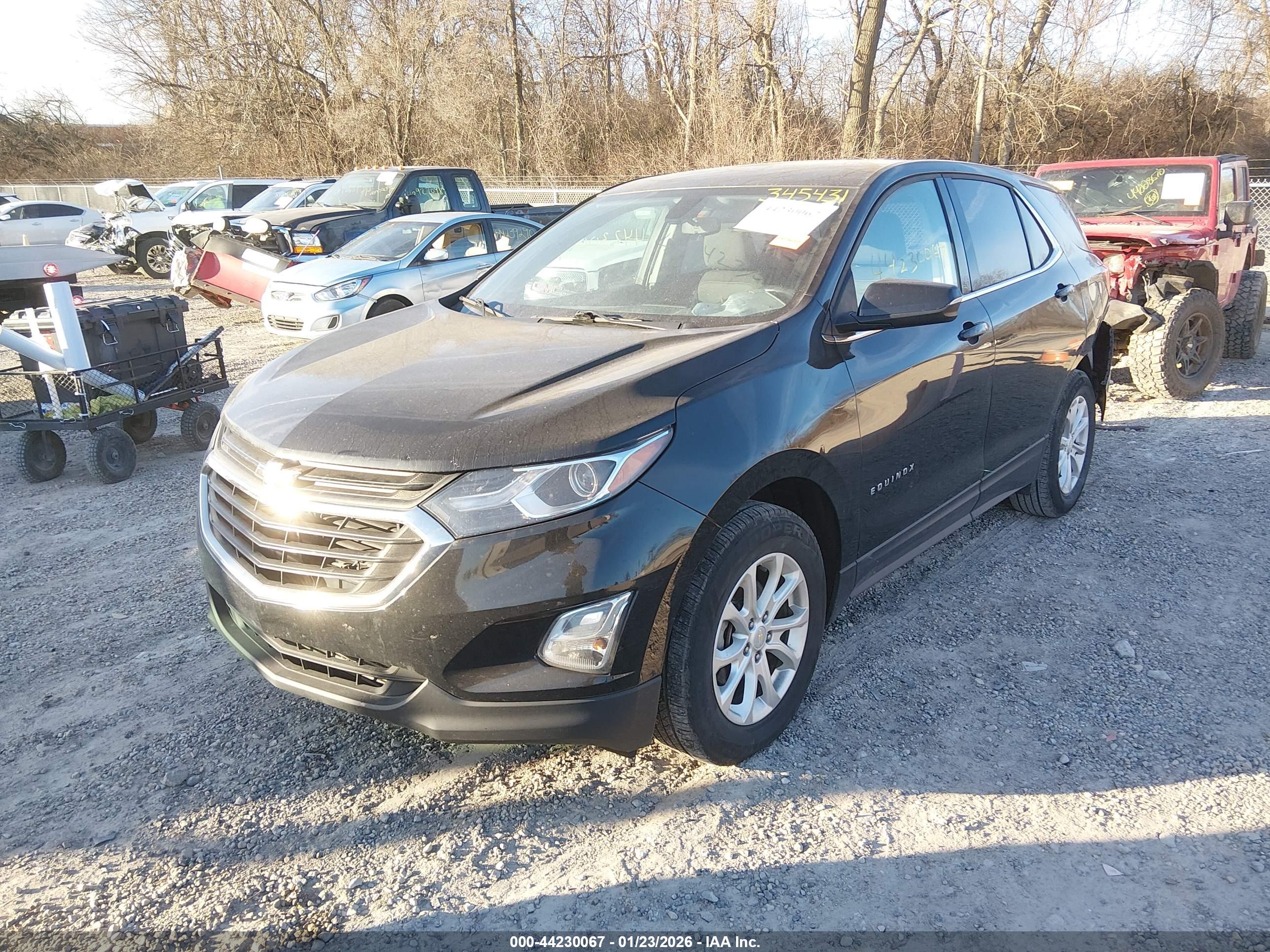 CHEVROLET EQUINOX image 2