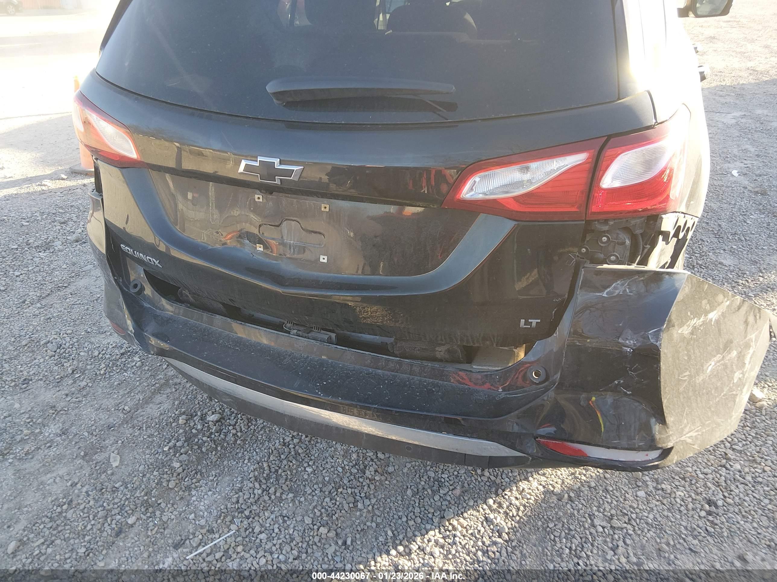 CHEVROLET EQUINOX image 6