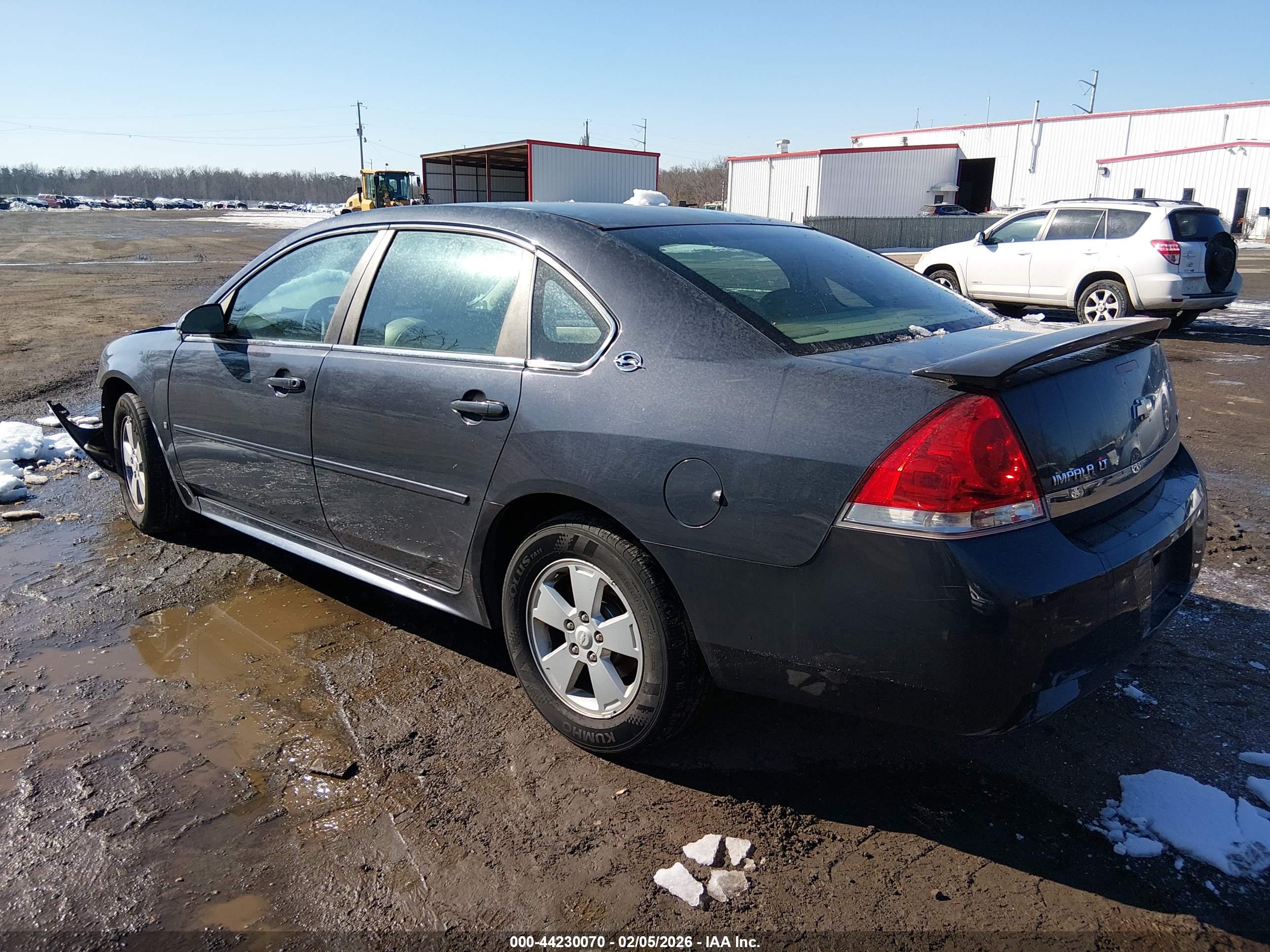 CHEVROLET IMPALA image 3