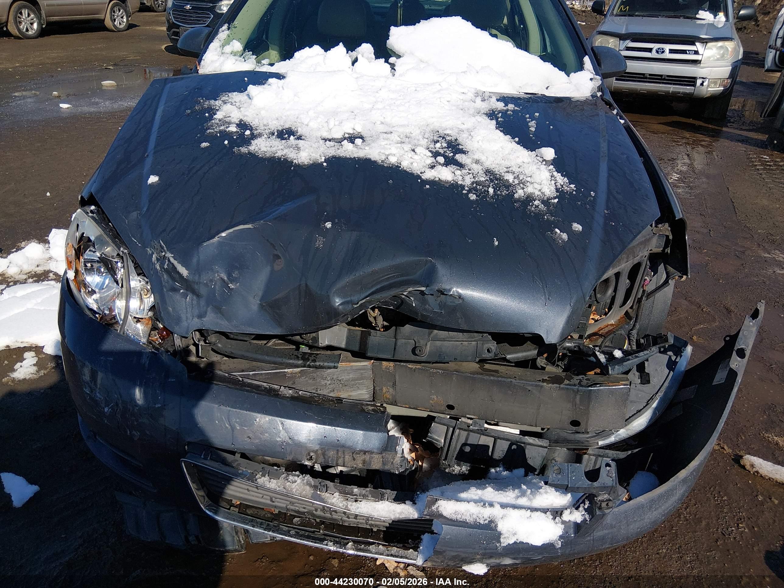 CHEVROLET IMPALA image 6