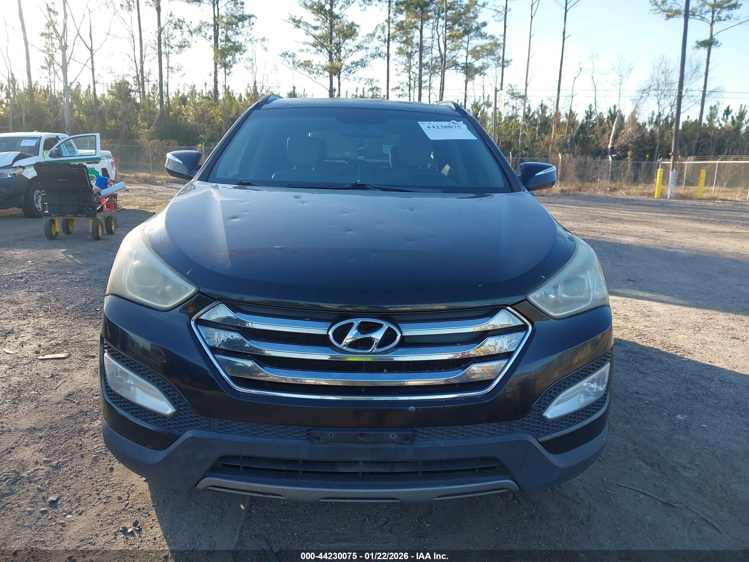 HYUNDAI SANTA image 6