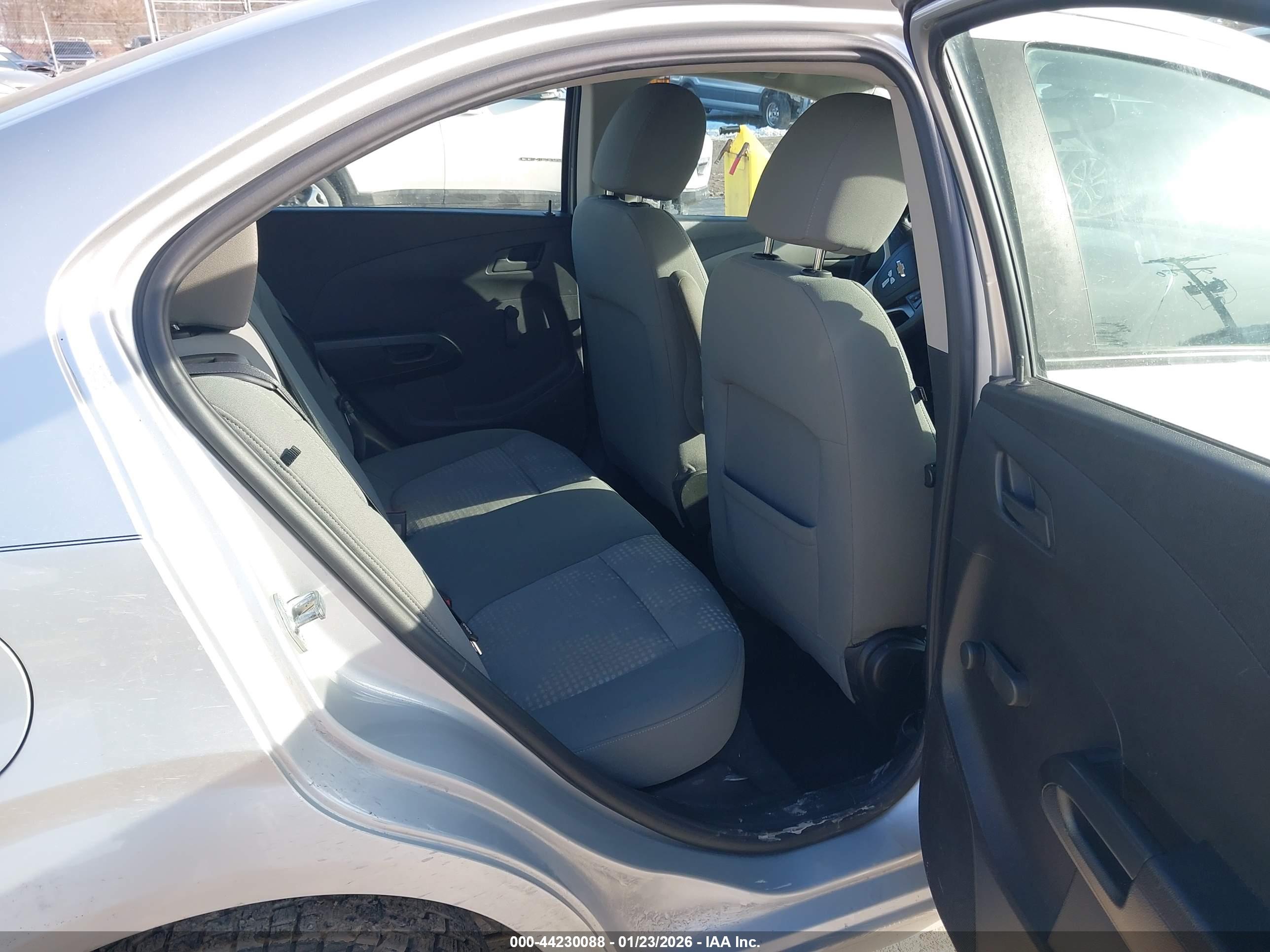 CHEVROLET SONIC image 8