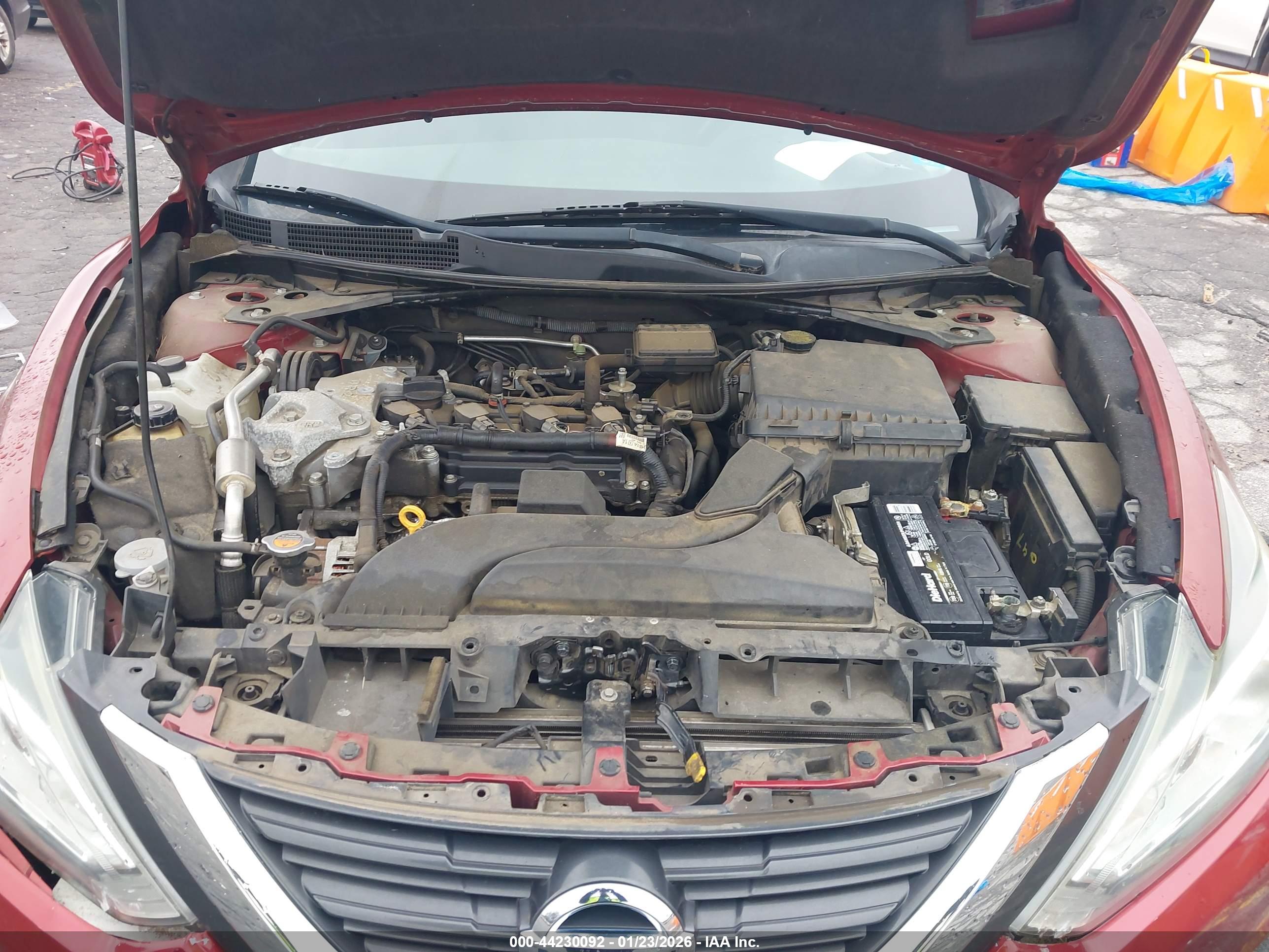 NISSAN ALTIMA image 10