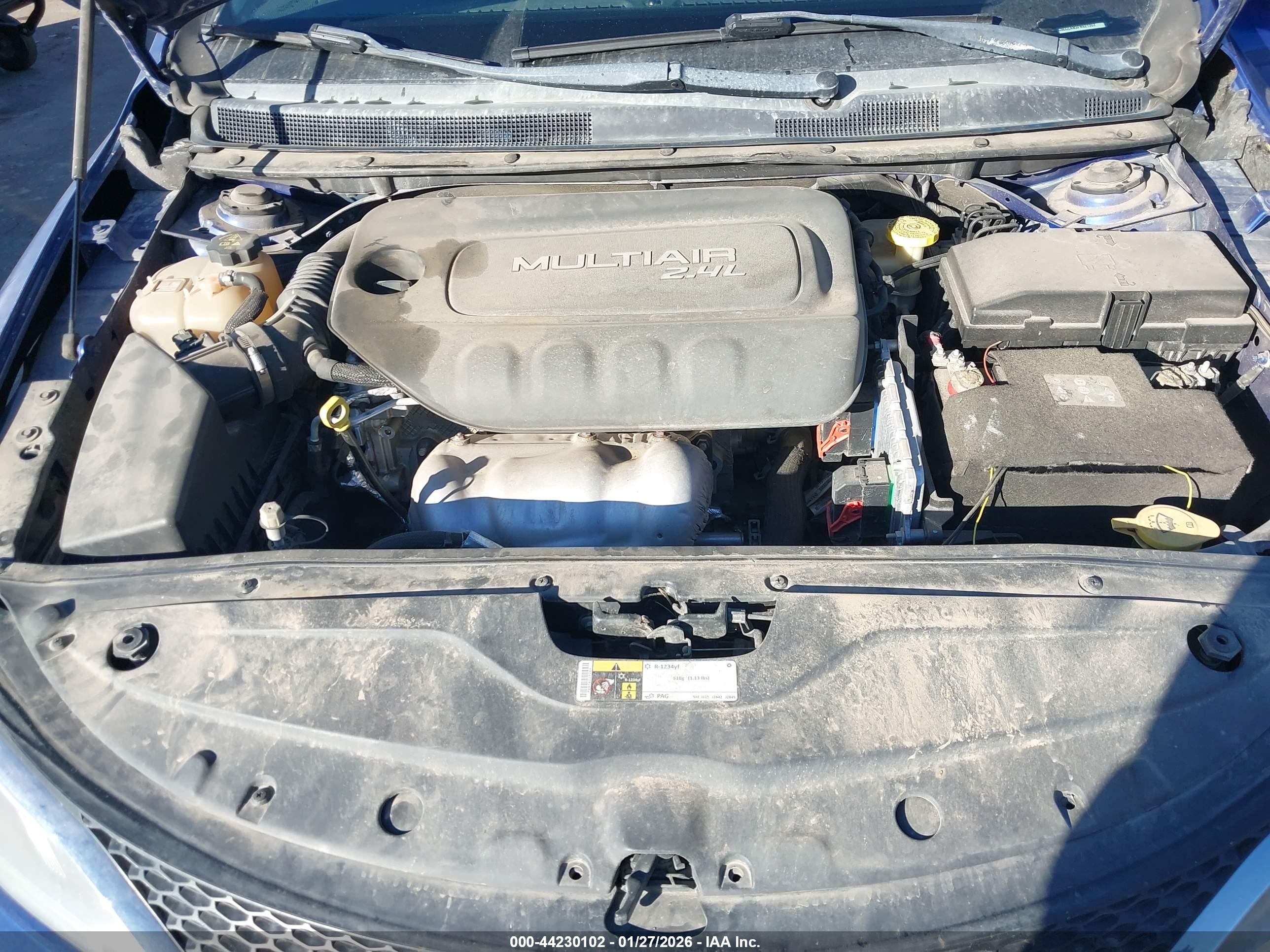 CHRYSLER 200 image 10