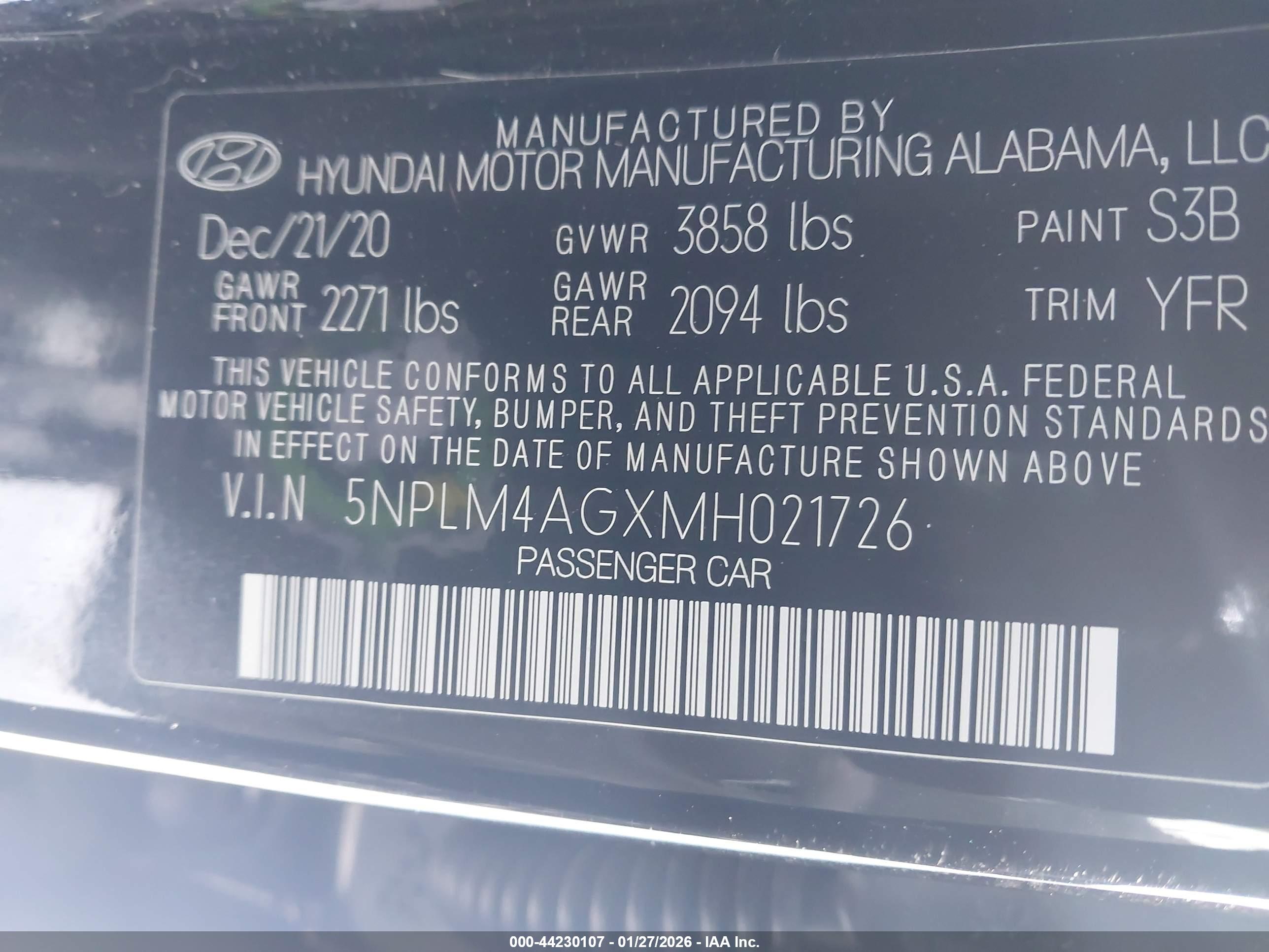 HYUNDAI ELANTRA image 9
