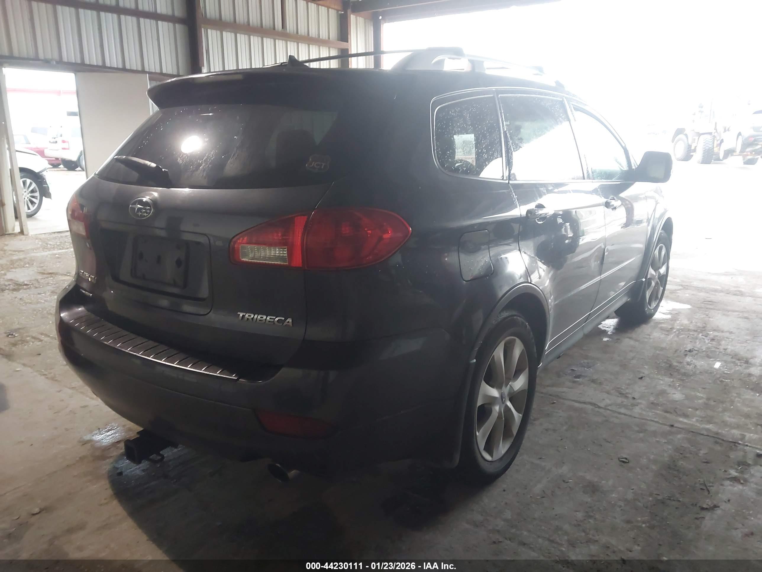 SUBARU TRIBECA image 4