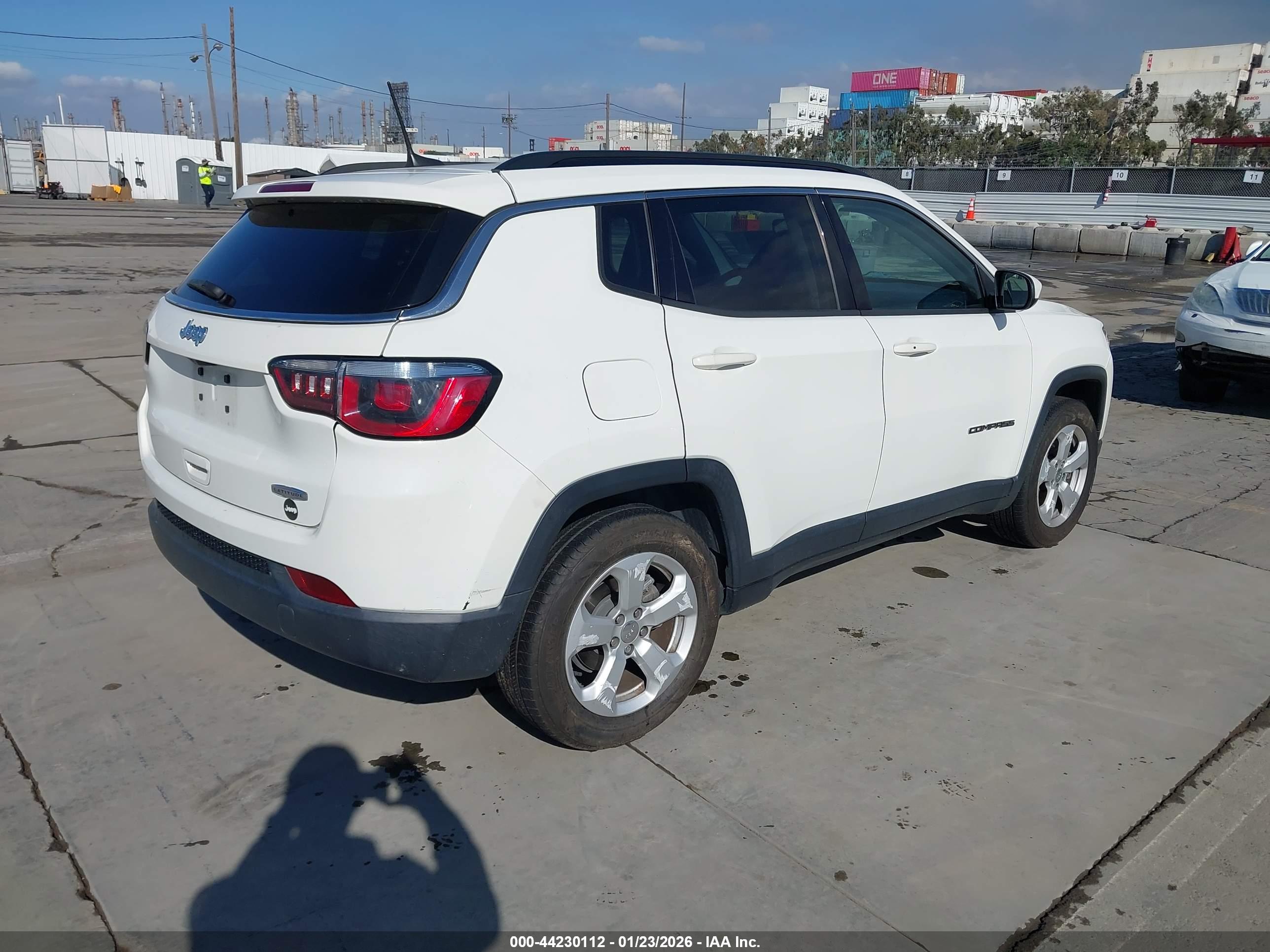 JEEP COMPASS image 4