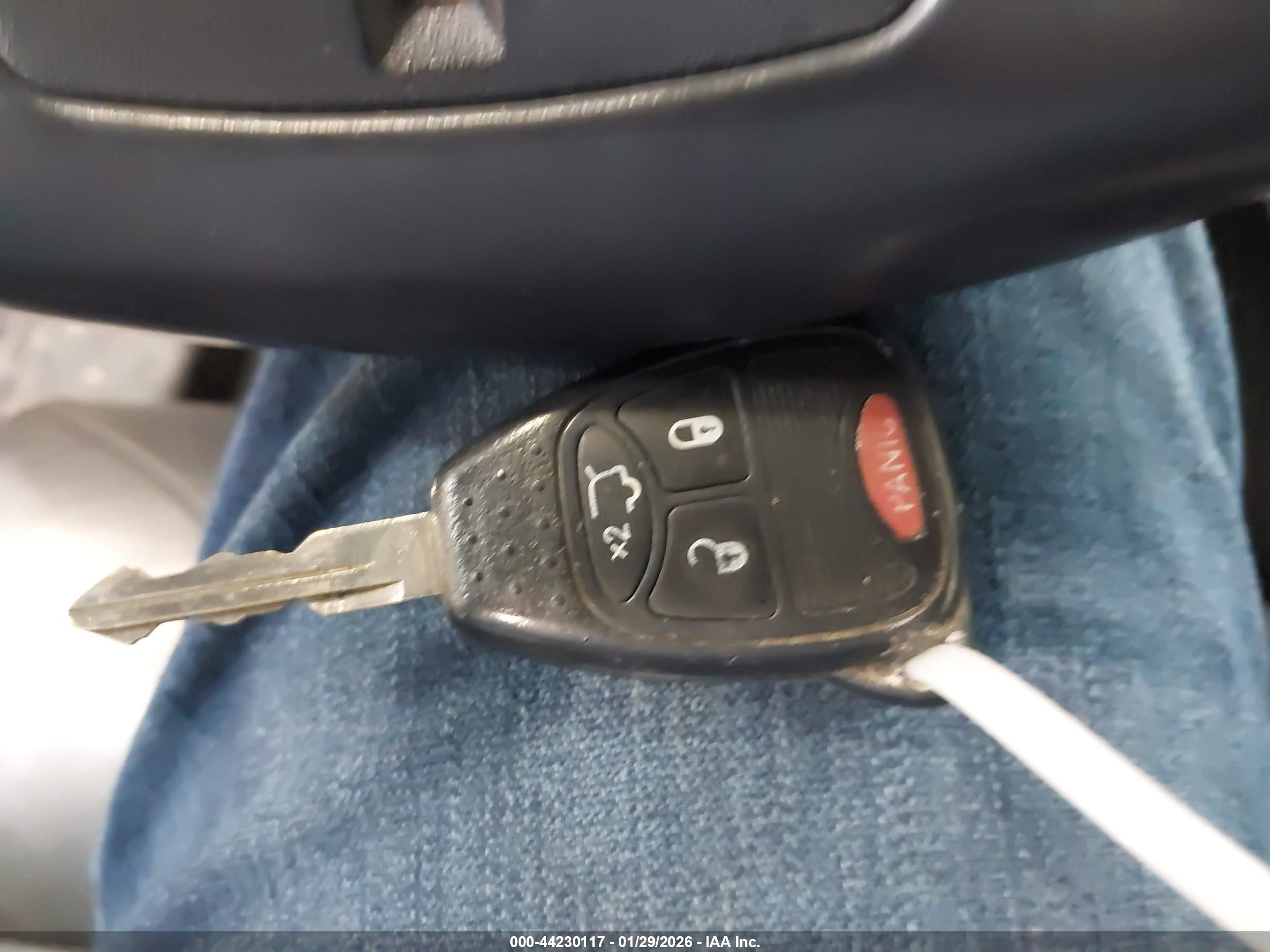 JEEP LIBERTY image 11