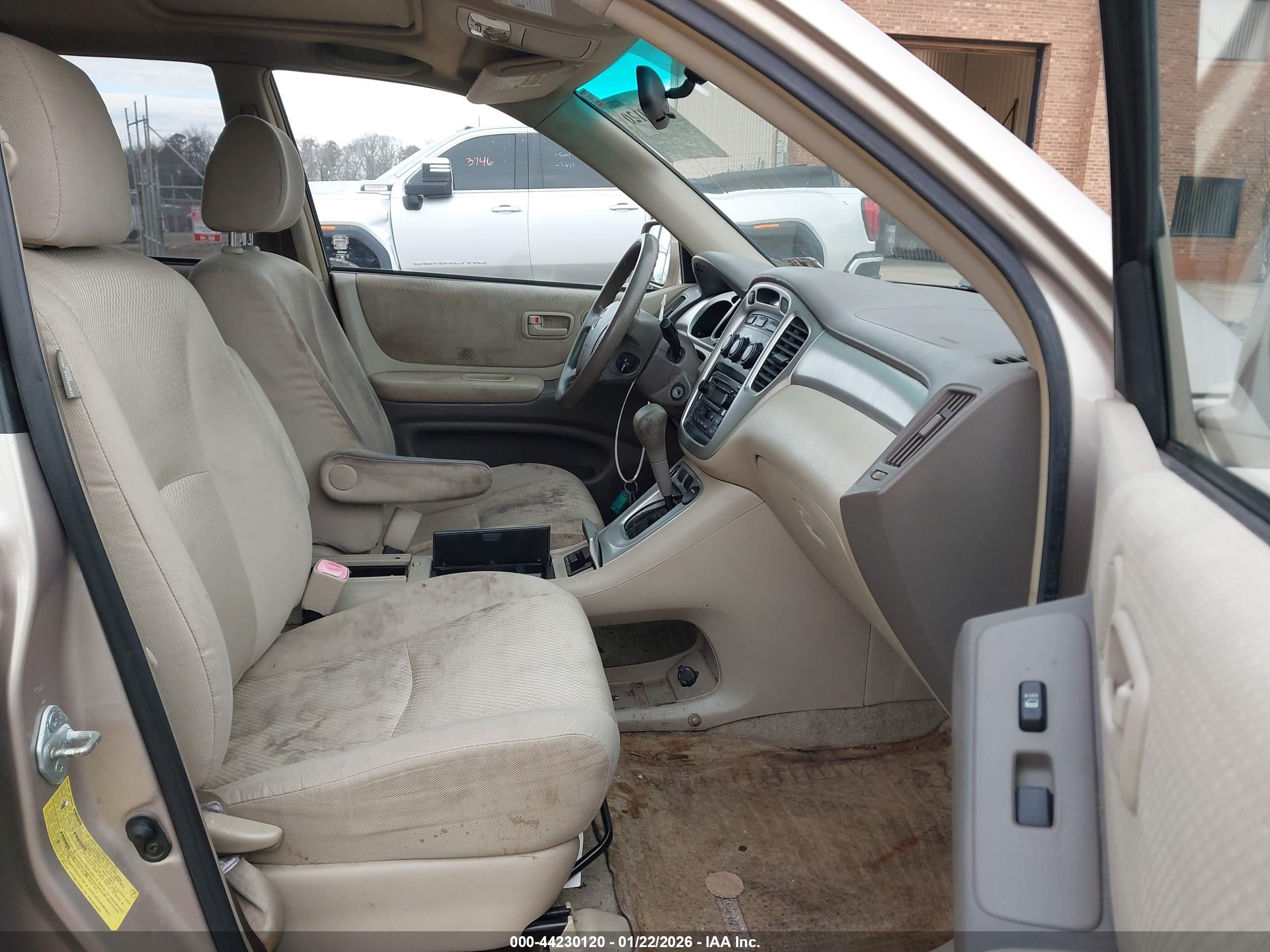 TOYOTA HIGHLANDER image 5