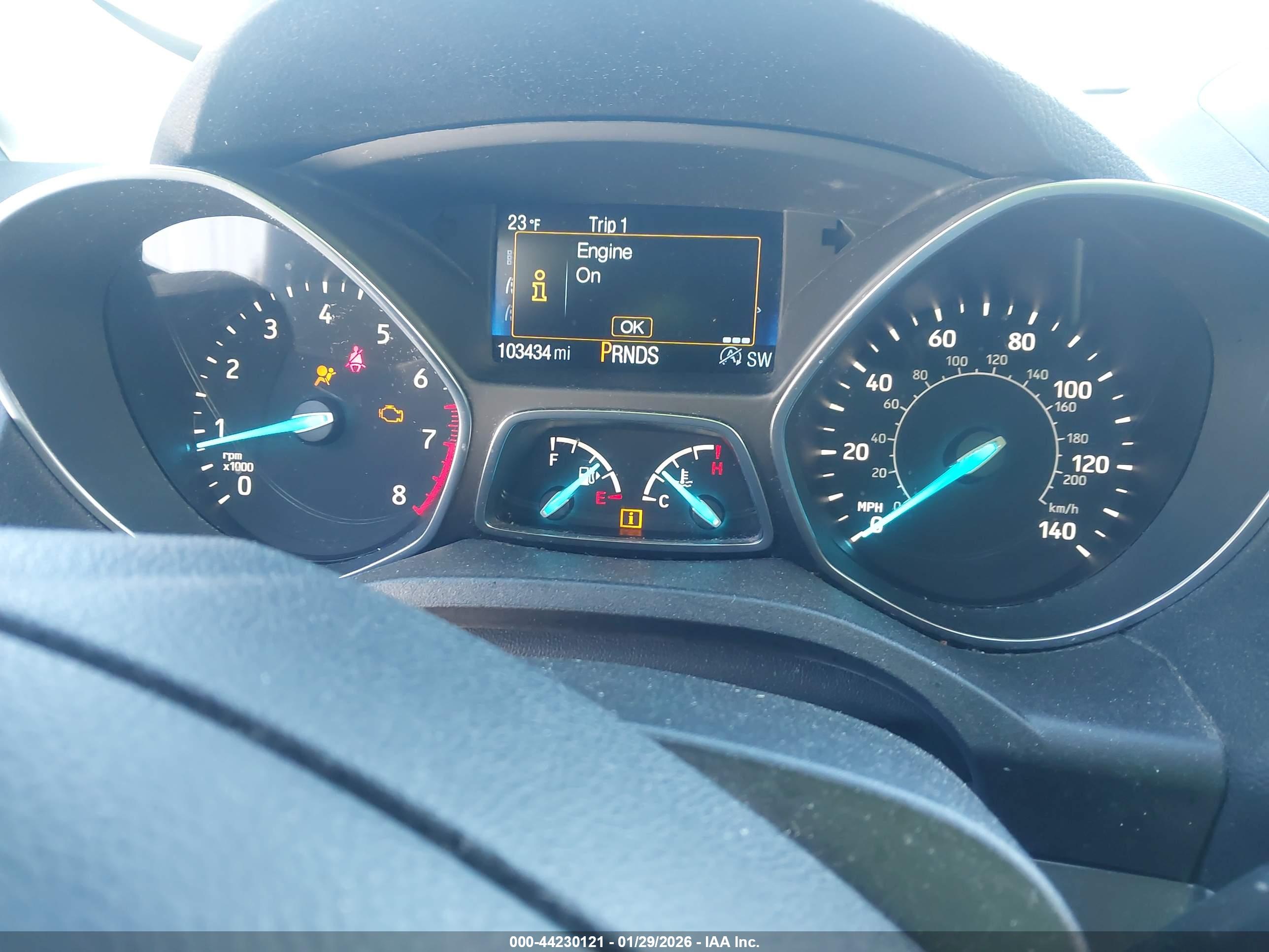 FORD ESCAPE image 7