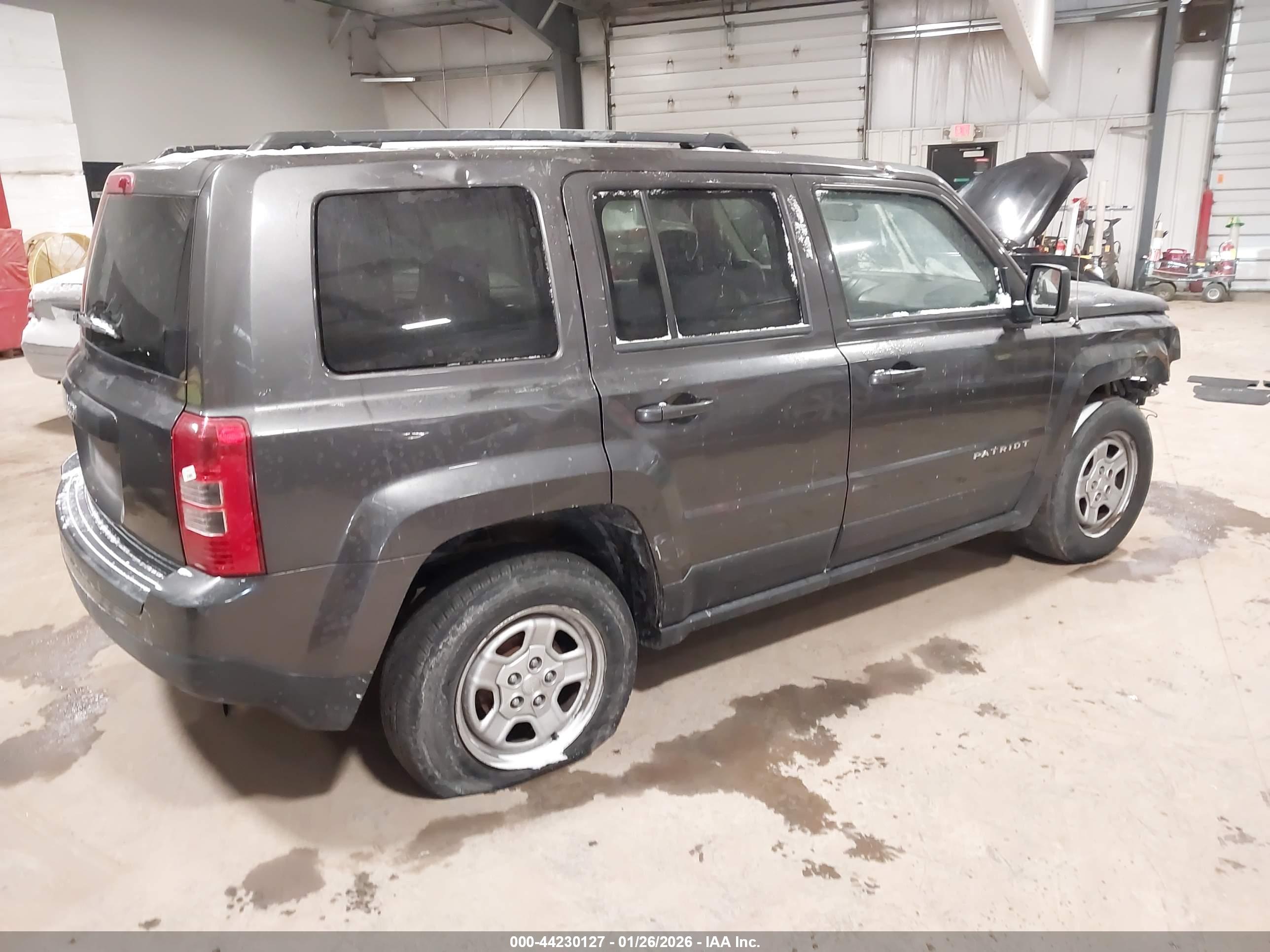 JEEP PATRIOT image 4