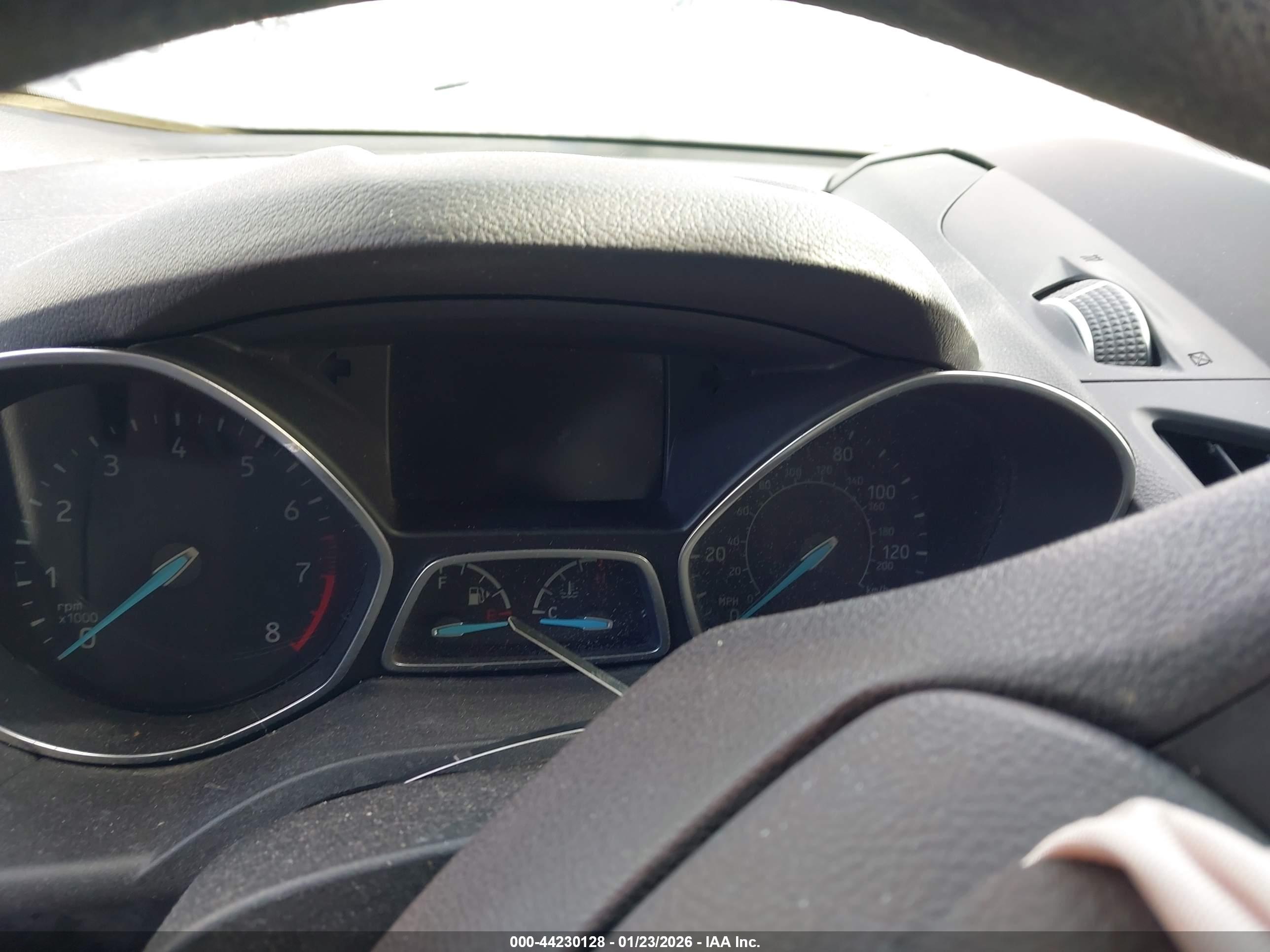 FORD ESCAPE image 7