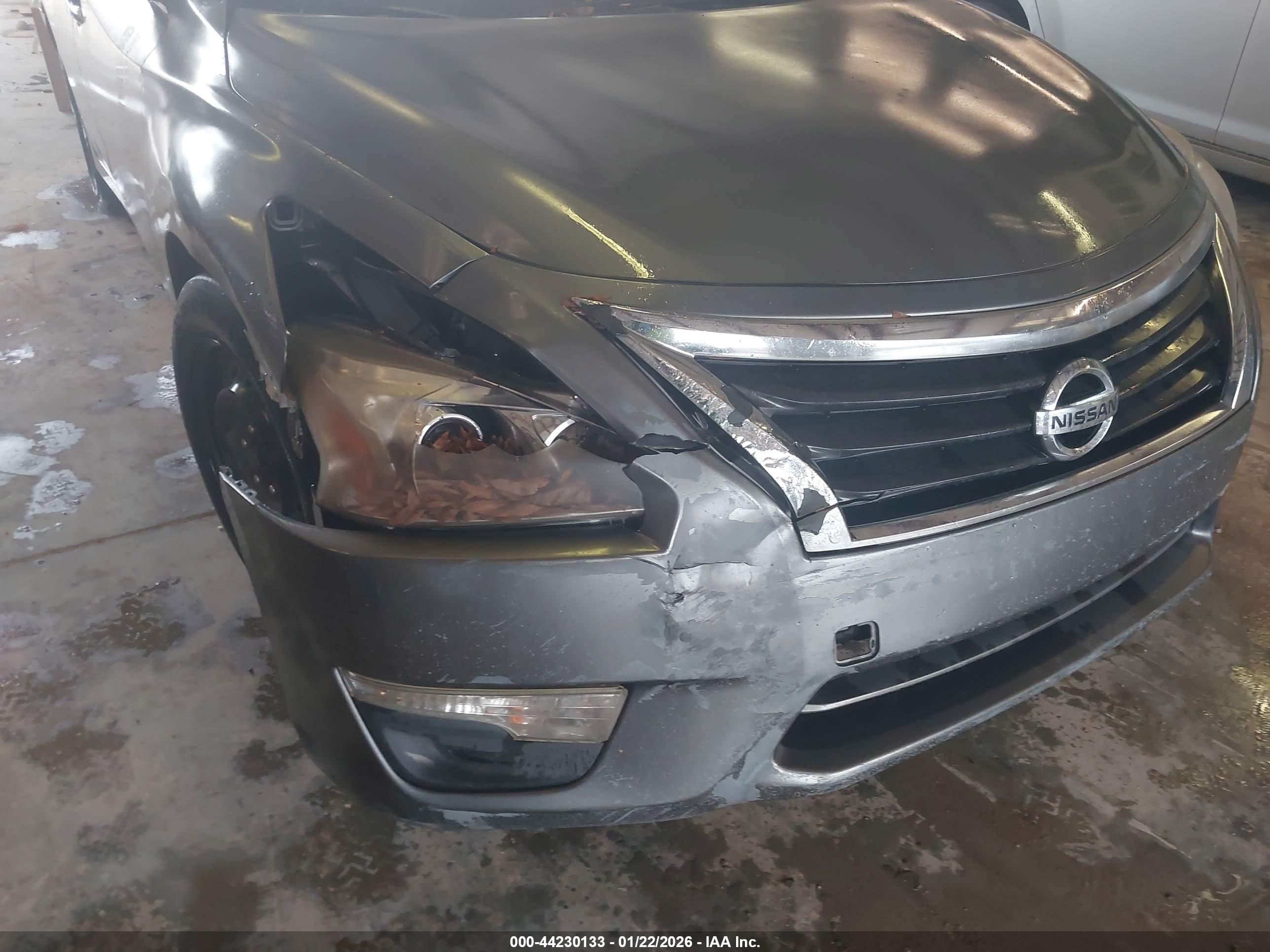 NISSAN ALTIMA image 6