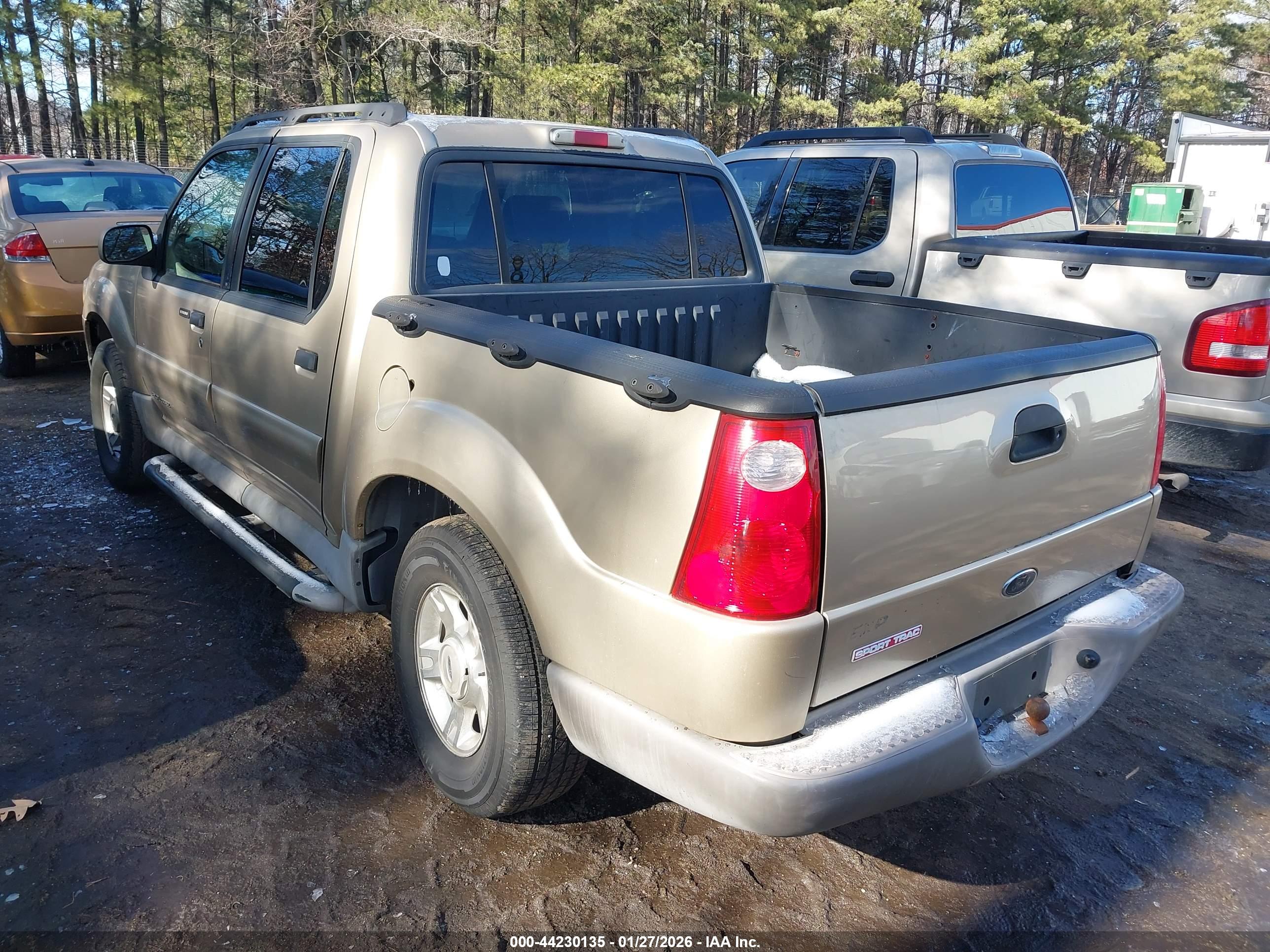 FORD EXPLORER image 3