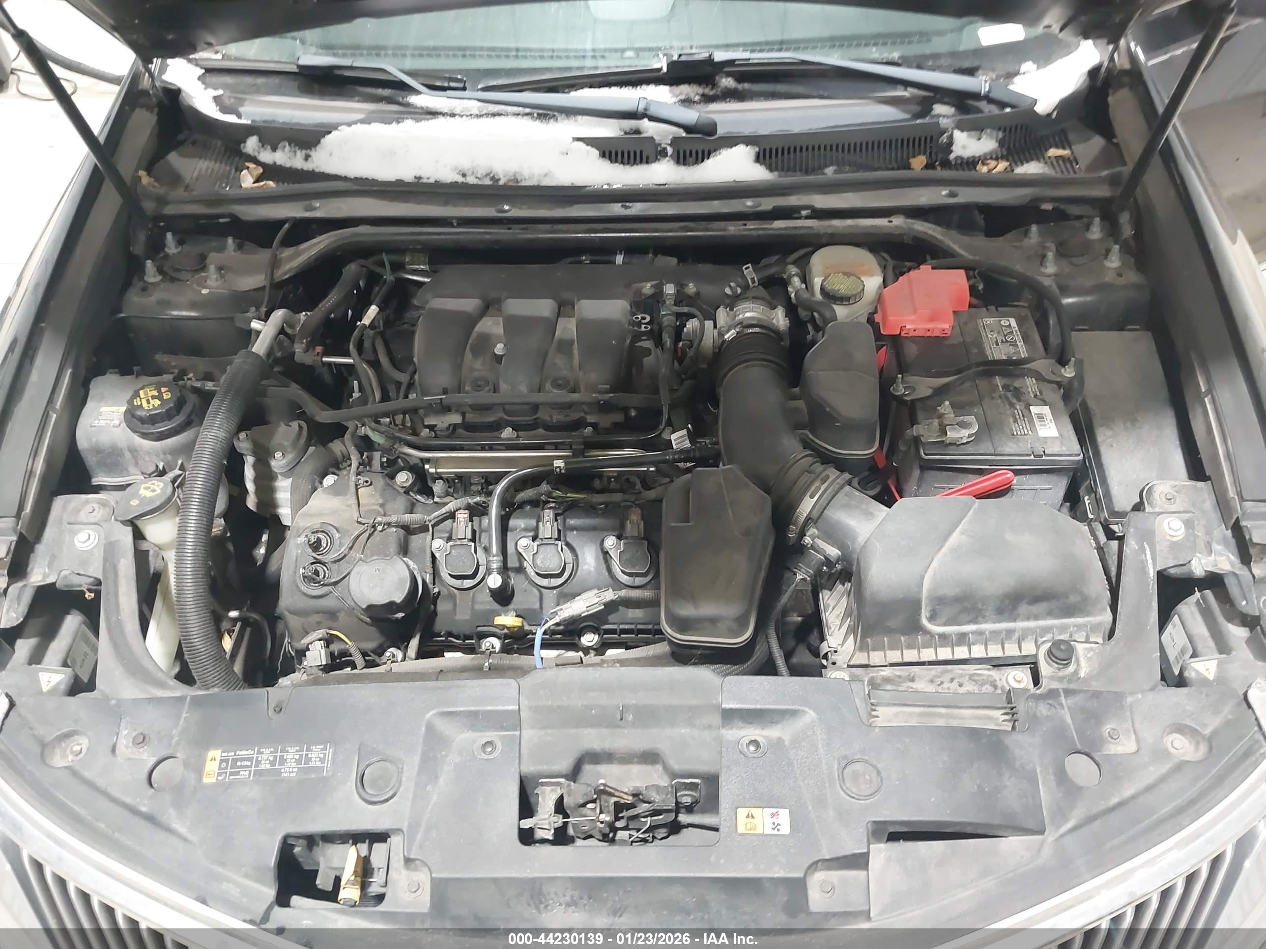 LINCOLN MKS image 10