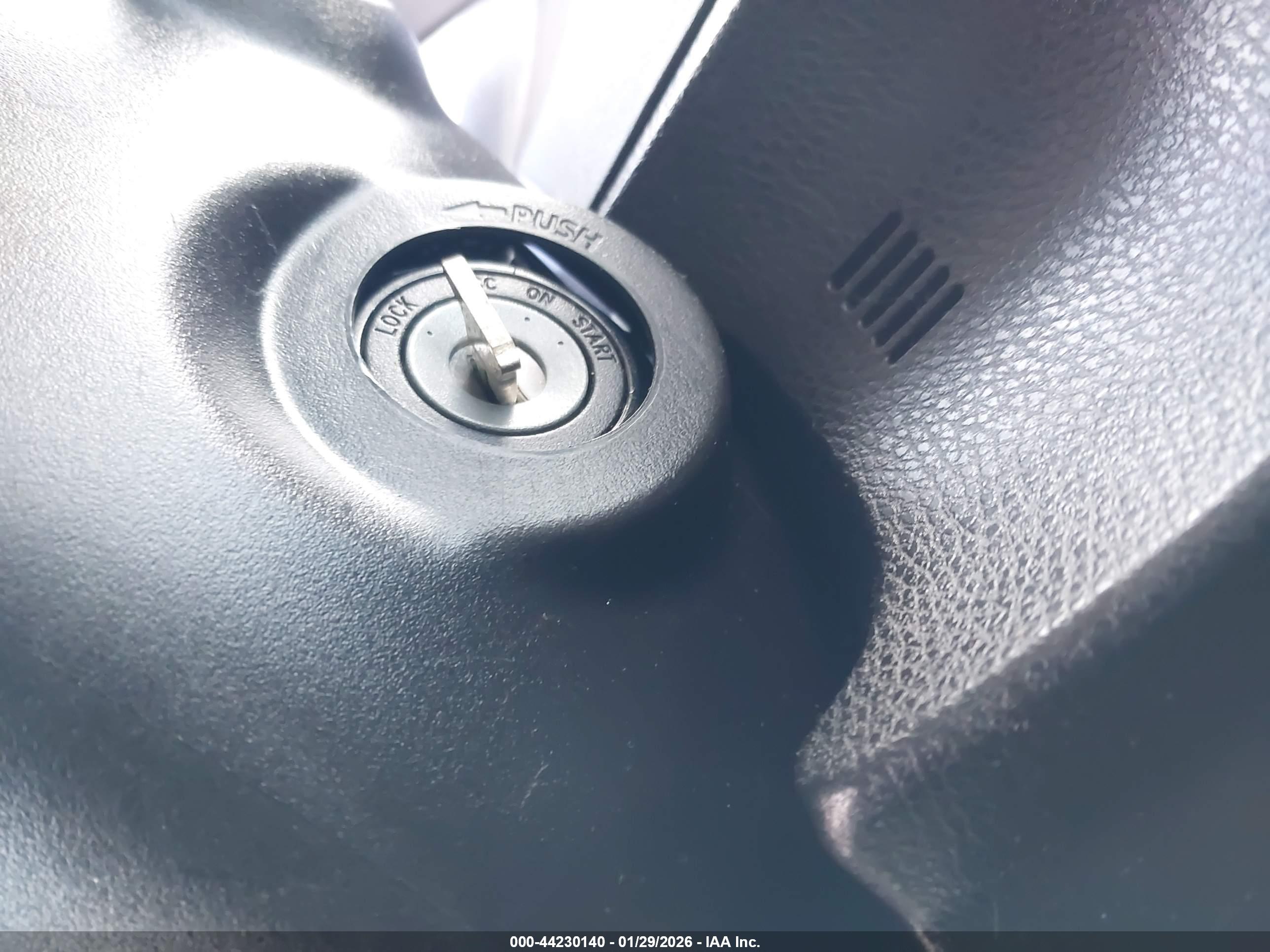 TOYOTA COROLLA image 11