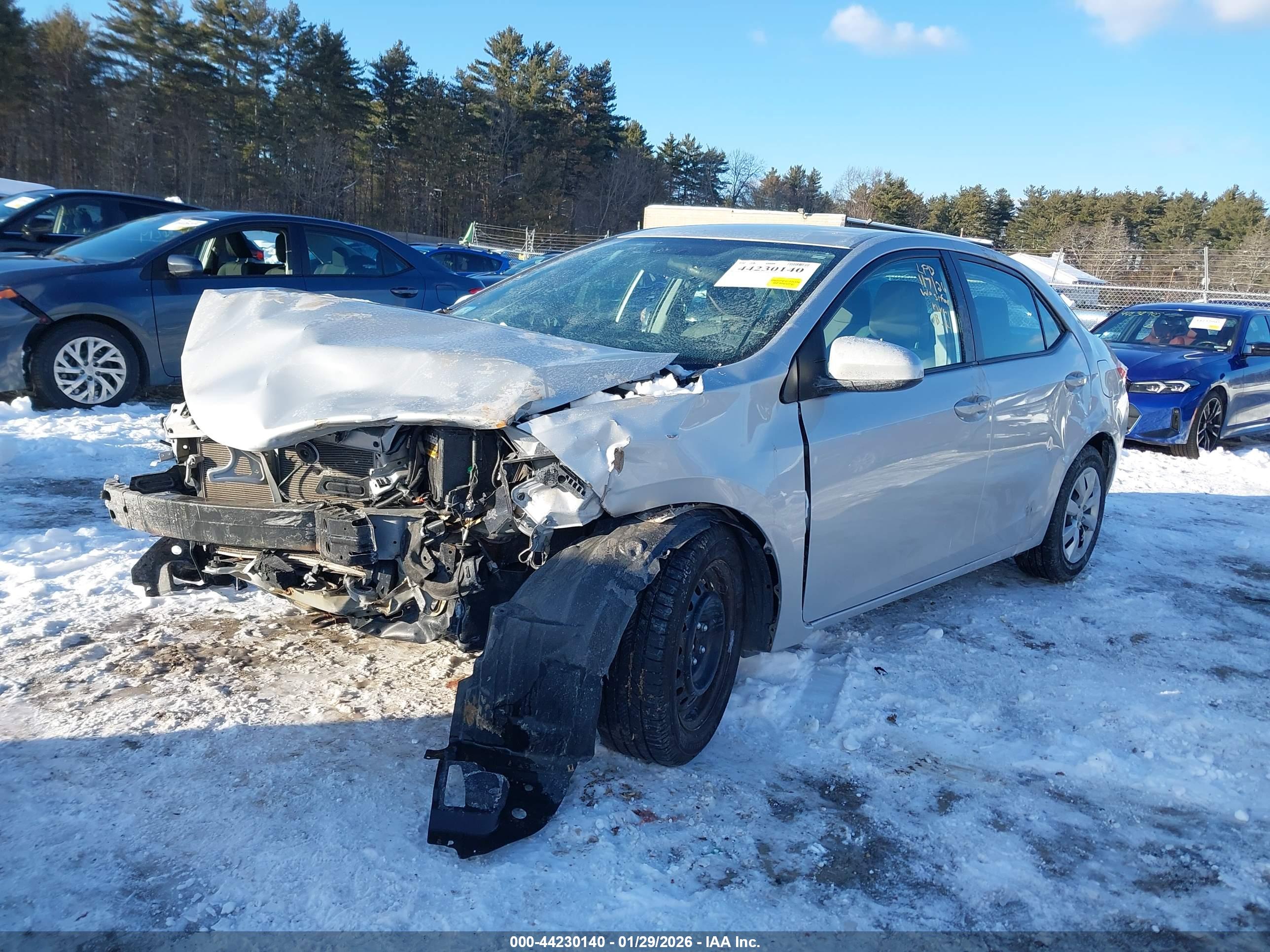 TOYOTA COROLLA image 2