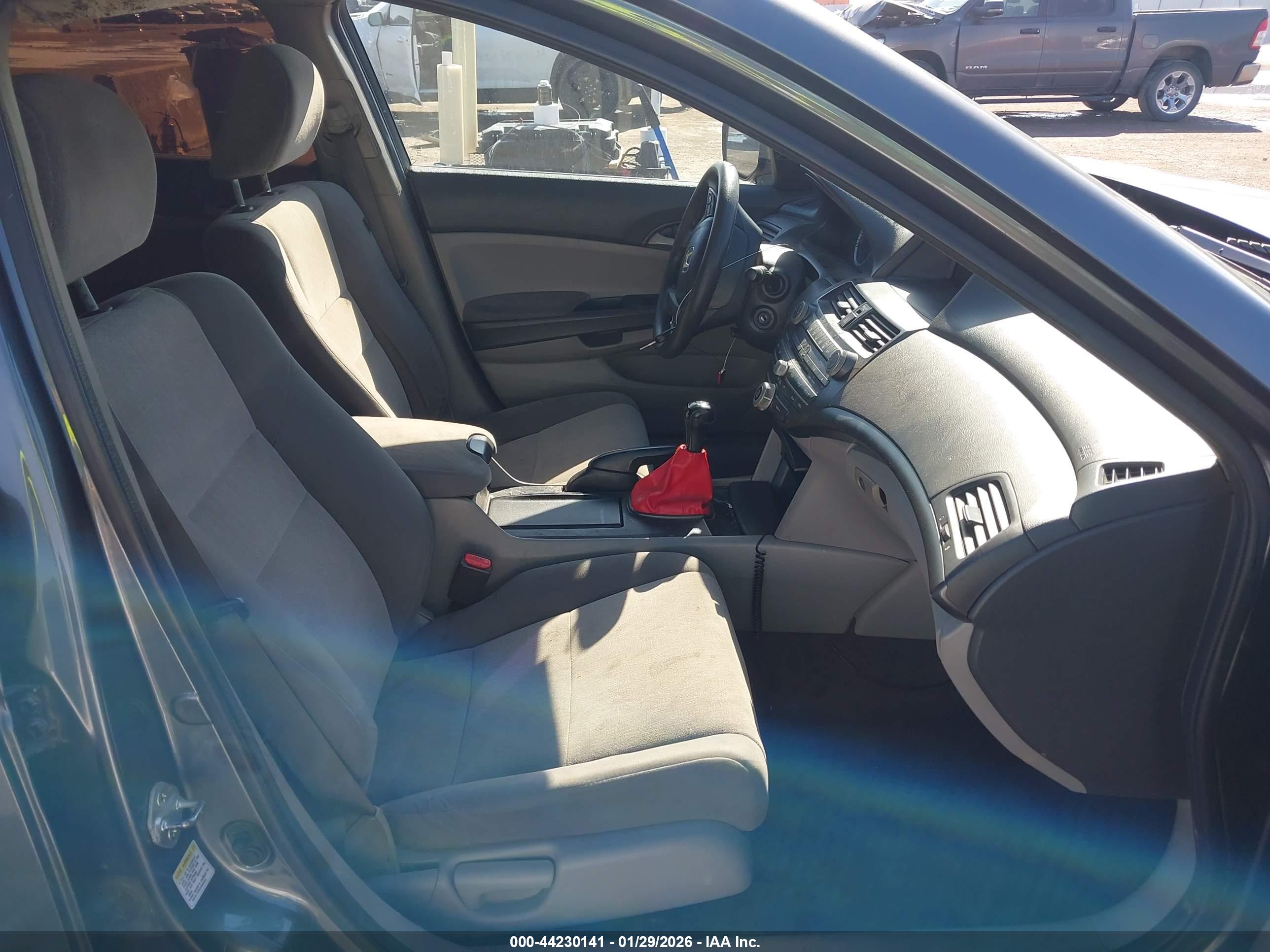 HONDA ACCORD image 5
