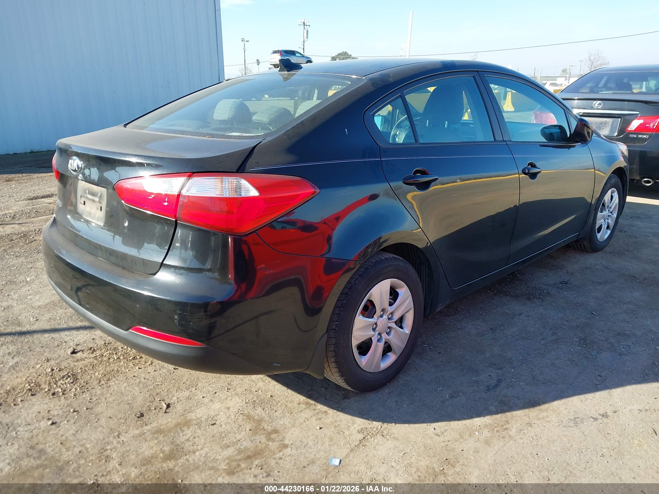 KIA FORTE image 4