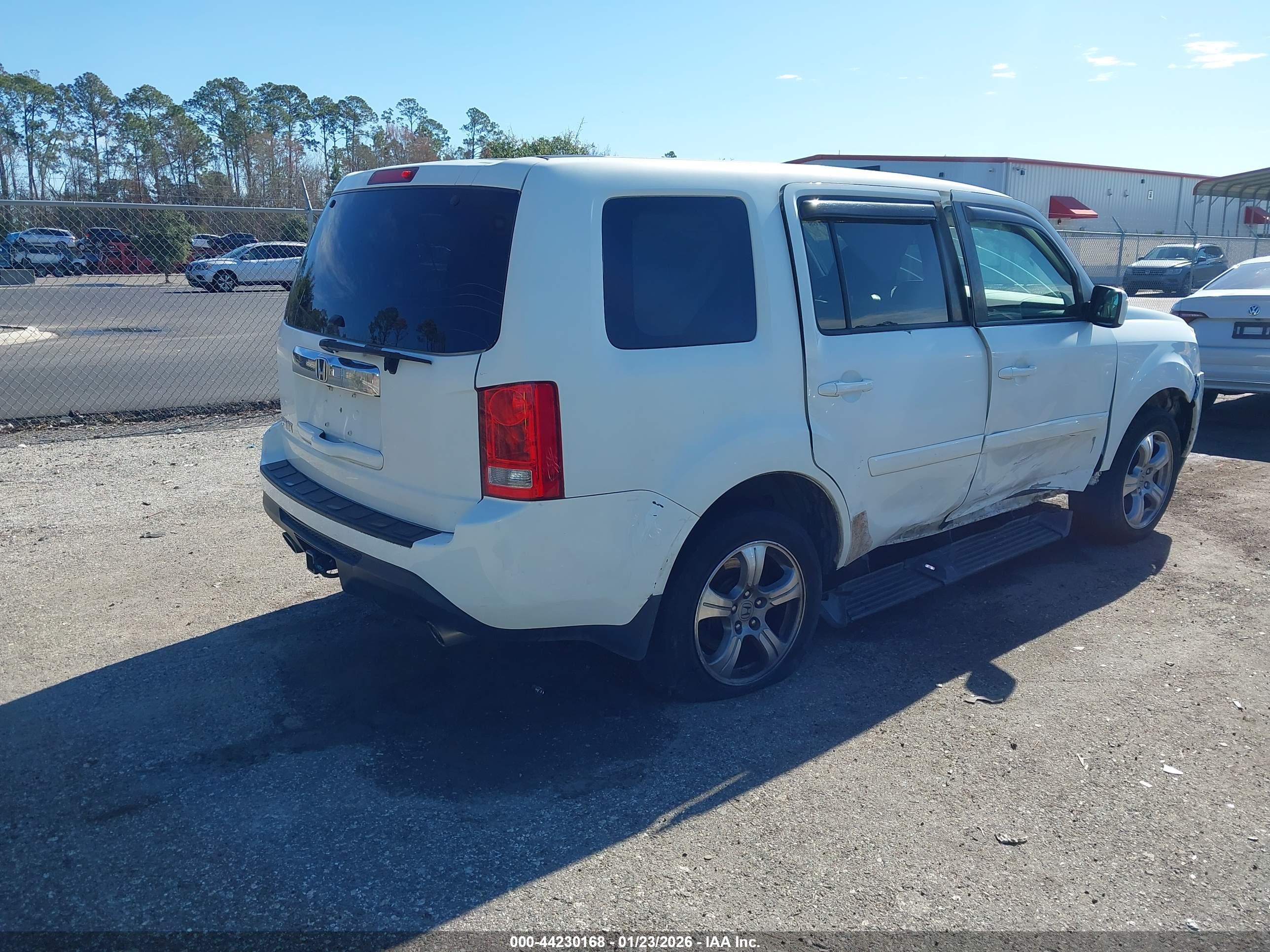 HONDA PILOT image 4