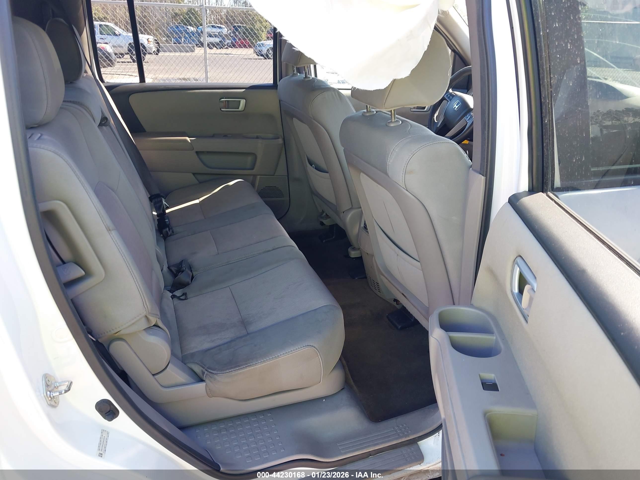 HONDA PILOT image 8