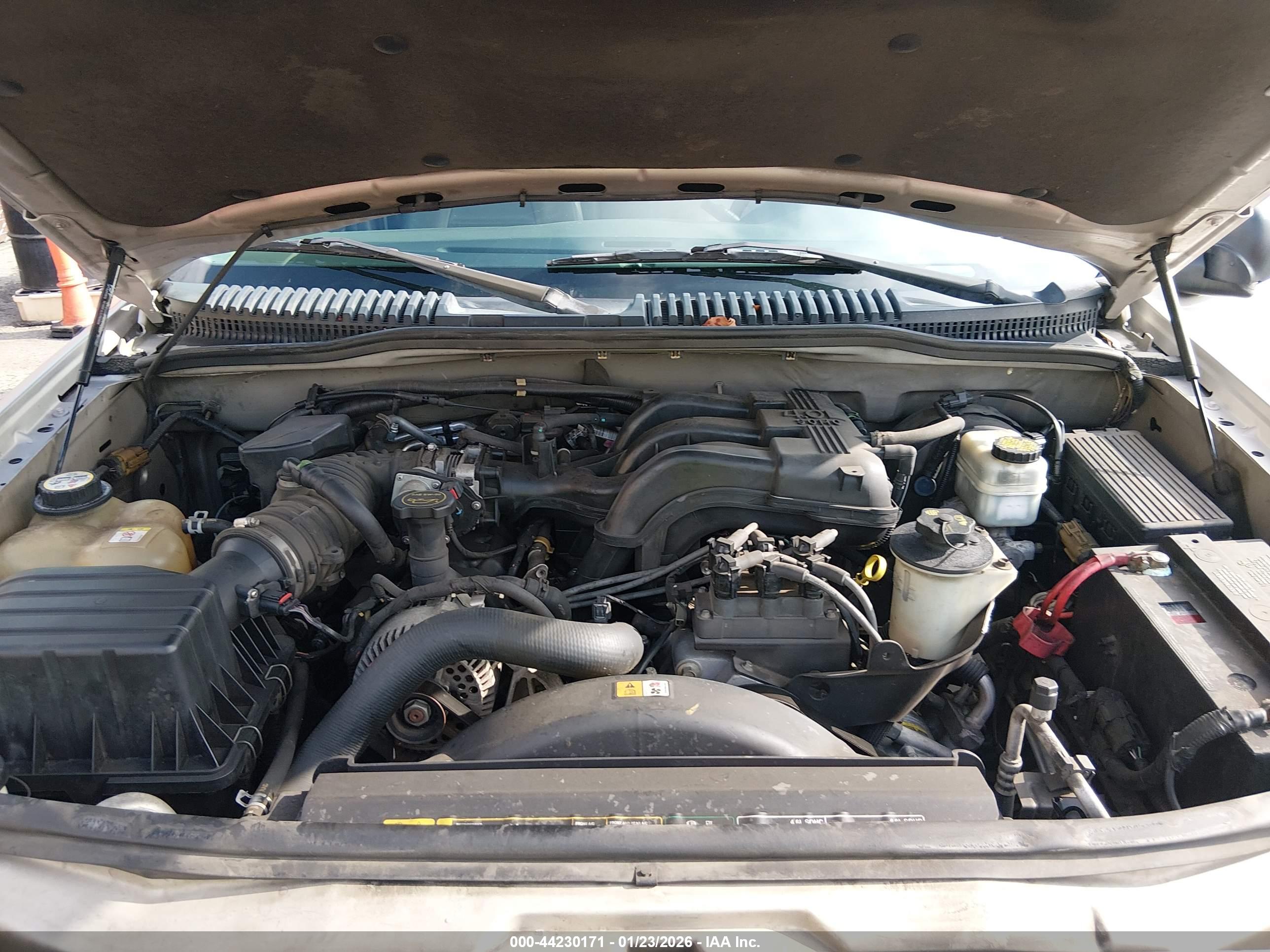 FORD EXPLORER image 10