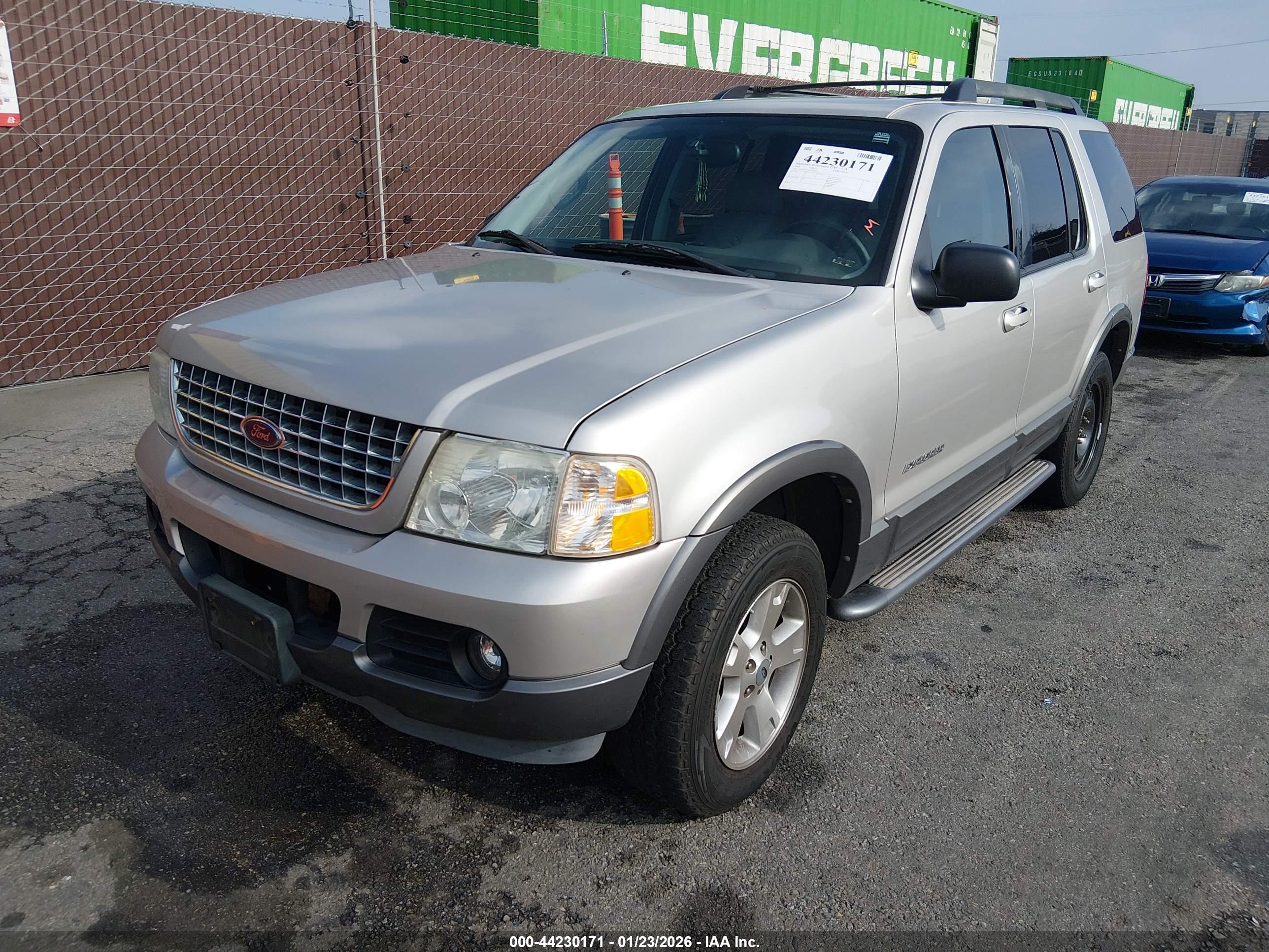 FORD EXPLORER image 2