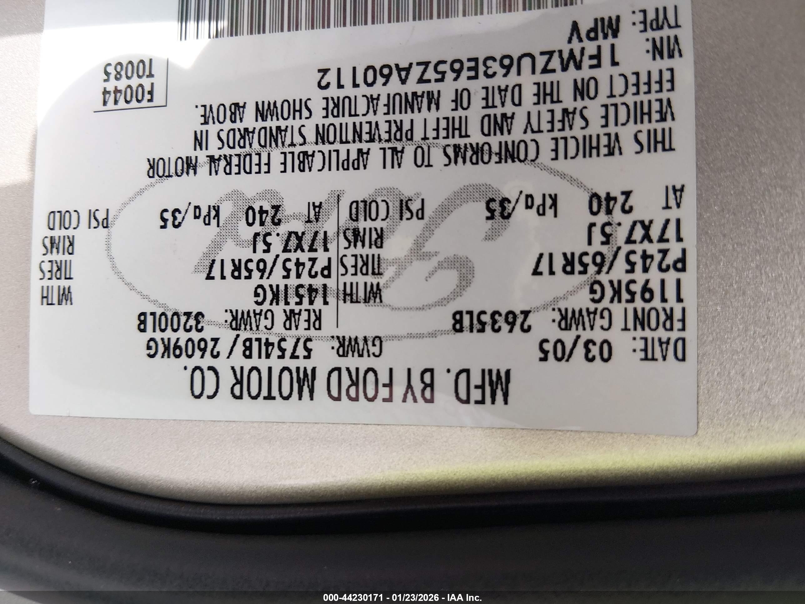 FORD EXPLORER image 9