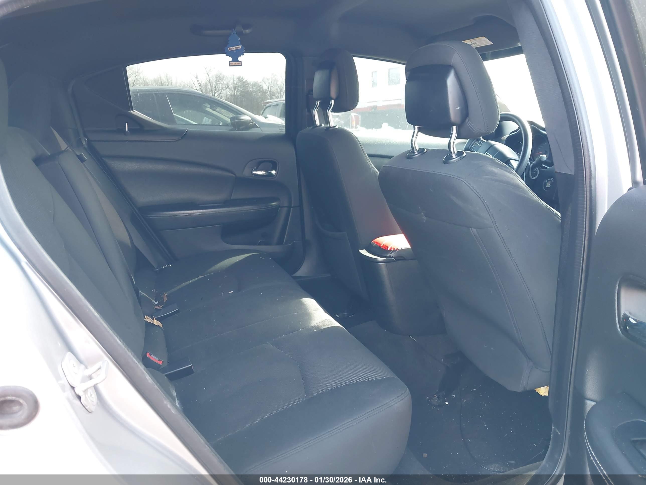 DODGE AVENGER image 8