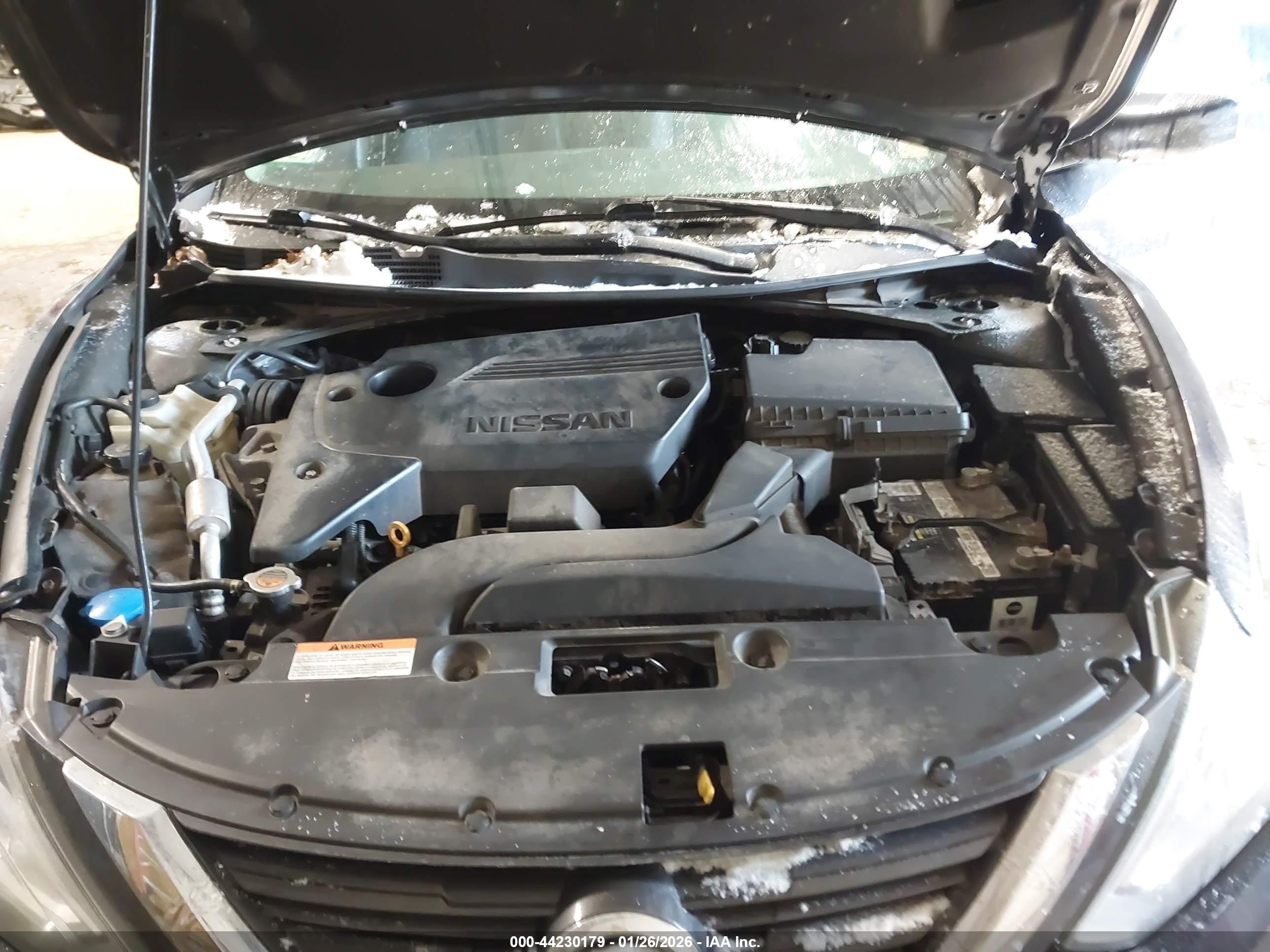 NISSAN ALTIMA image 10